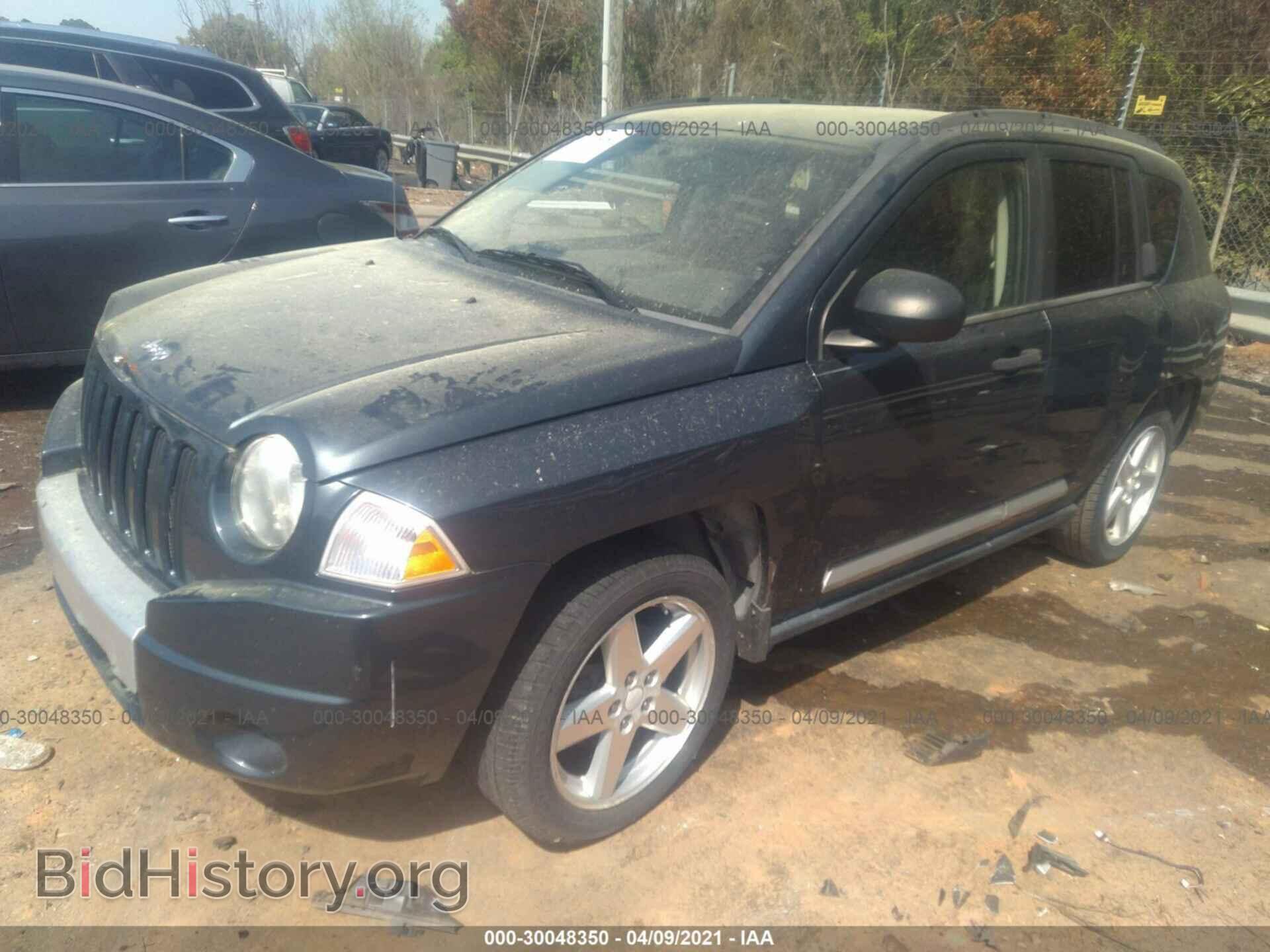 2007 JEEP COMPASS - VIN: 1J8FT57W77D241977 - Фото 2