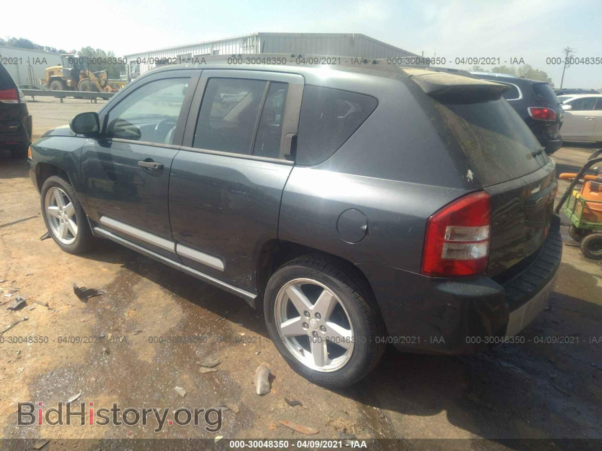 2007 JEEP COMPASS - VIN: 1J8FT57W77D241977 - Фото 3