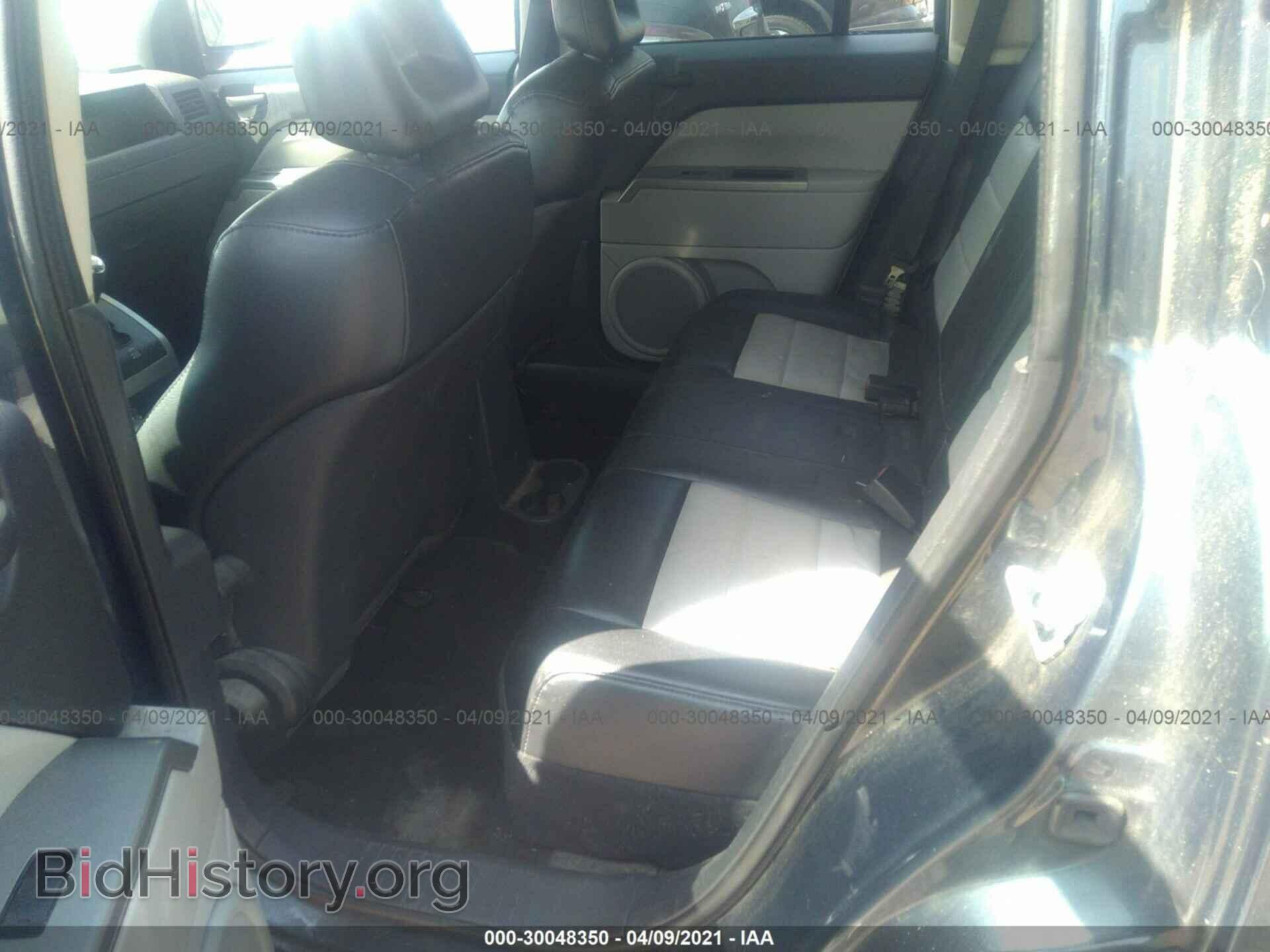 2007 JEEP COMPASS - VIN: 1J8FT57W77D241977 - Фото 8