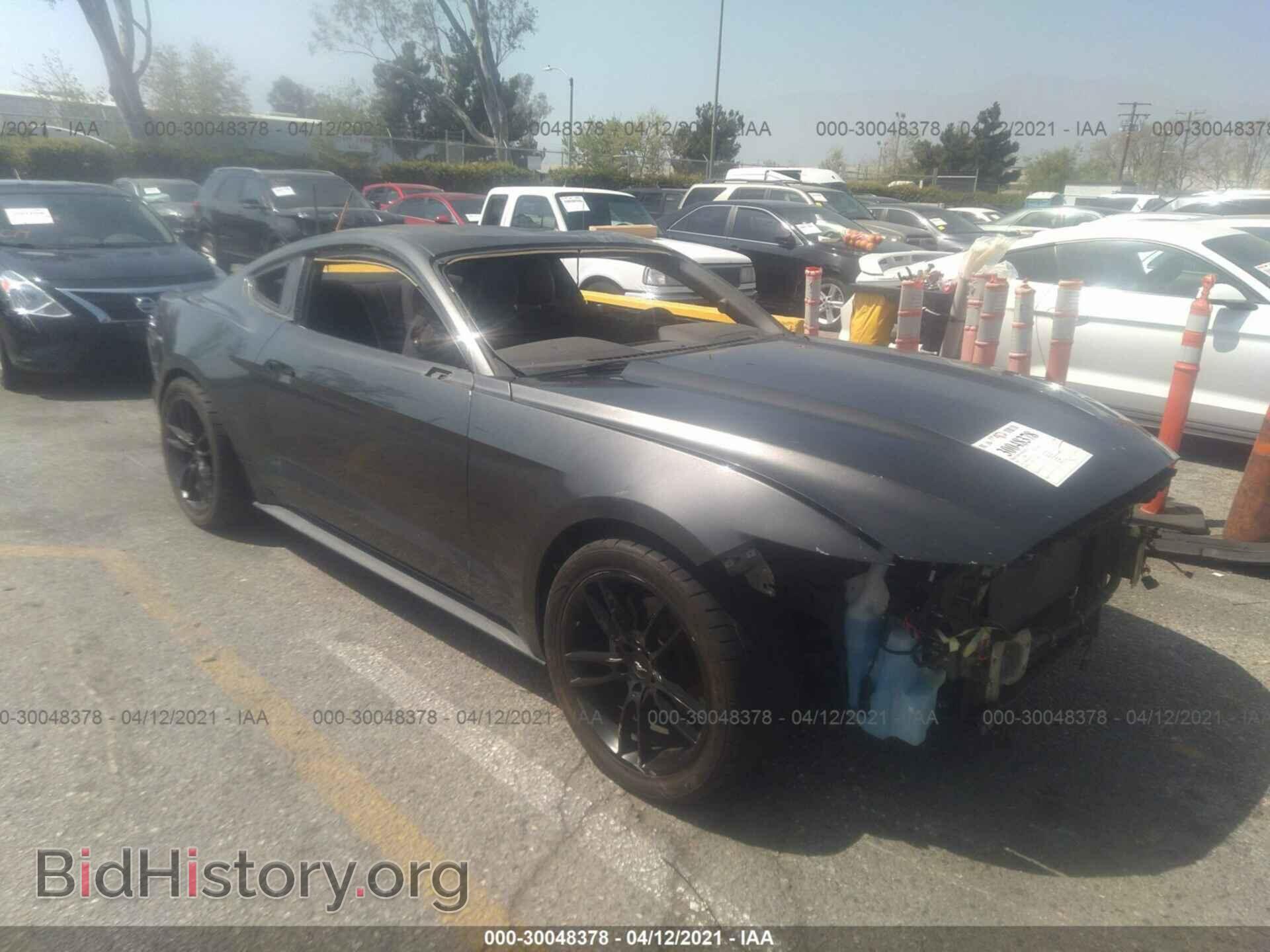 Photo 1FA6P8TH2H5333827 - FORD MUSTANG 2017