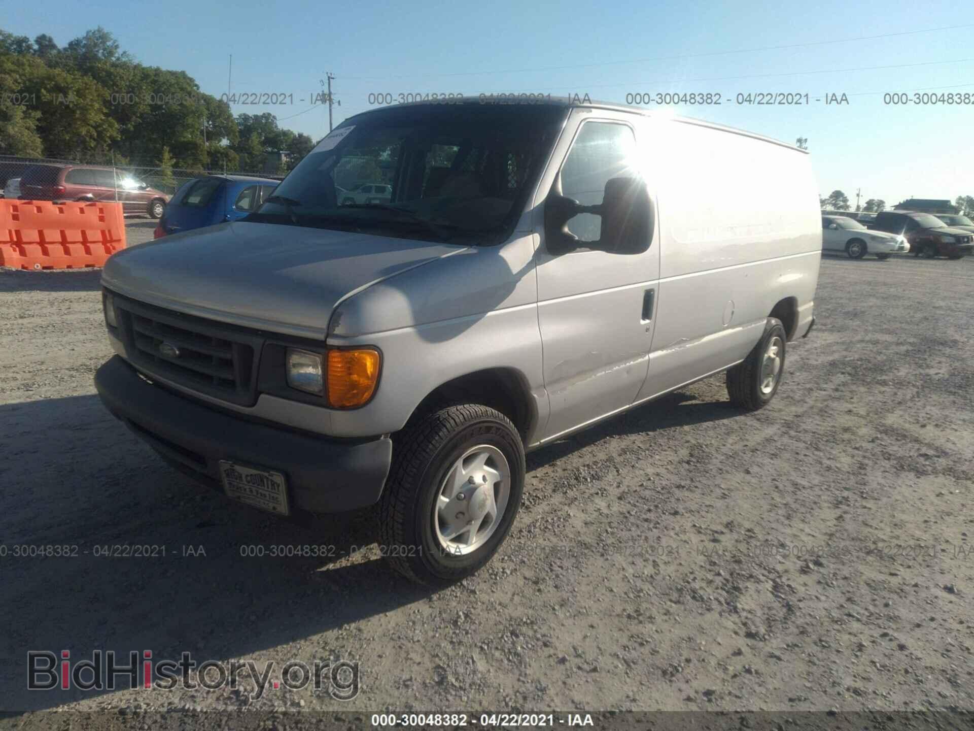 2007 FORD ECONOLINE CARGO VAN - VIN: 1FTNE14W27DA67231 - Фото 2