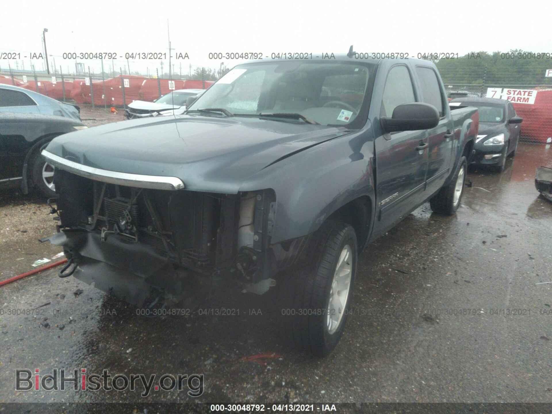 2007 GMC SIERRA 1500 - VIN: 2GTEC13J271551861 - Фото 2