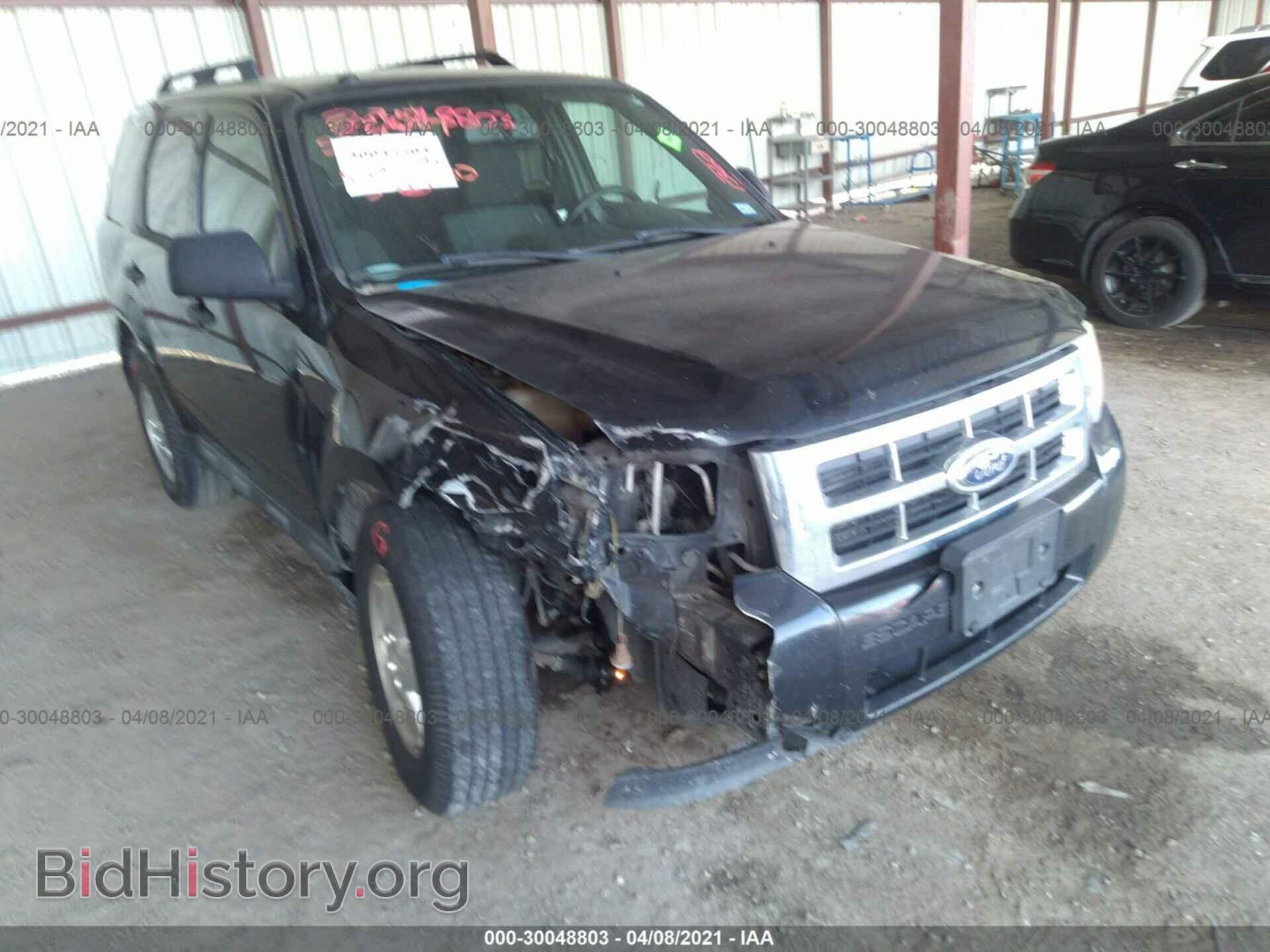 Фотография 1FMCU0DG2BKC52795 - FORD ESCAPE 2011