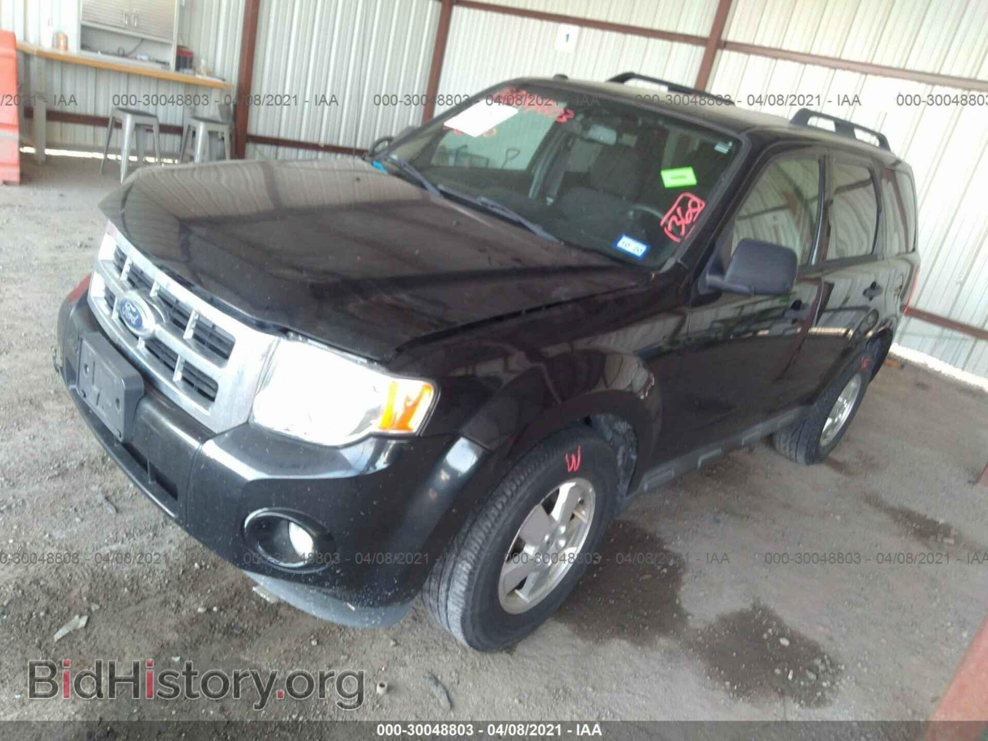 2011 FORD ESCAPE - VIN: 1FMCU0DG2BKC52795 - Фото 2