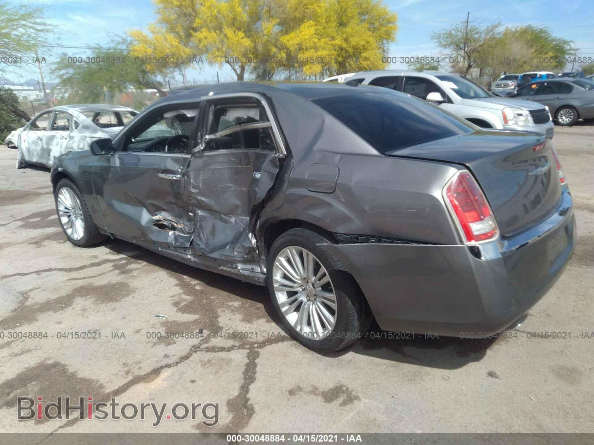 2011 CHRYSLER 300 - VIN: 2C3CA5CG7BH579751 - Фото 3