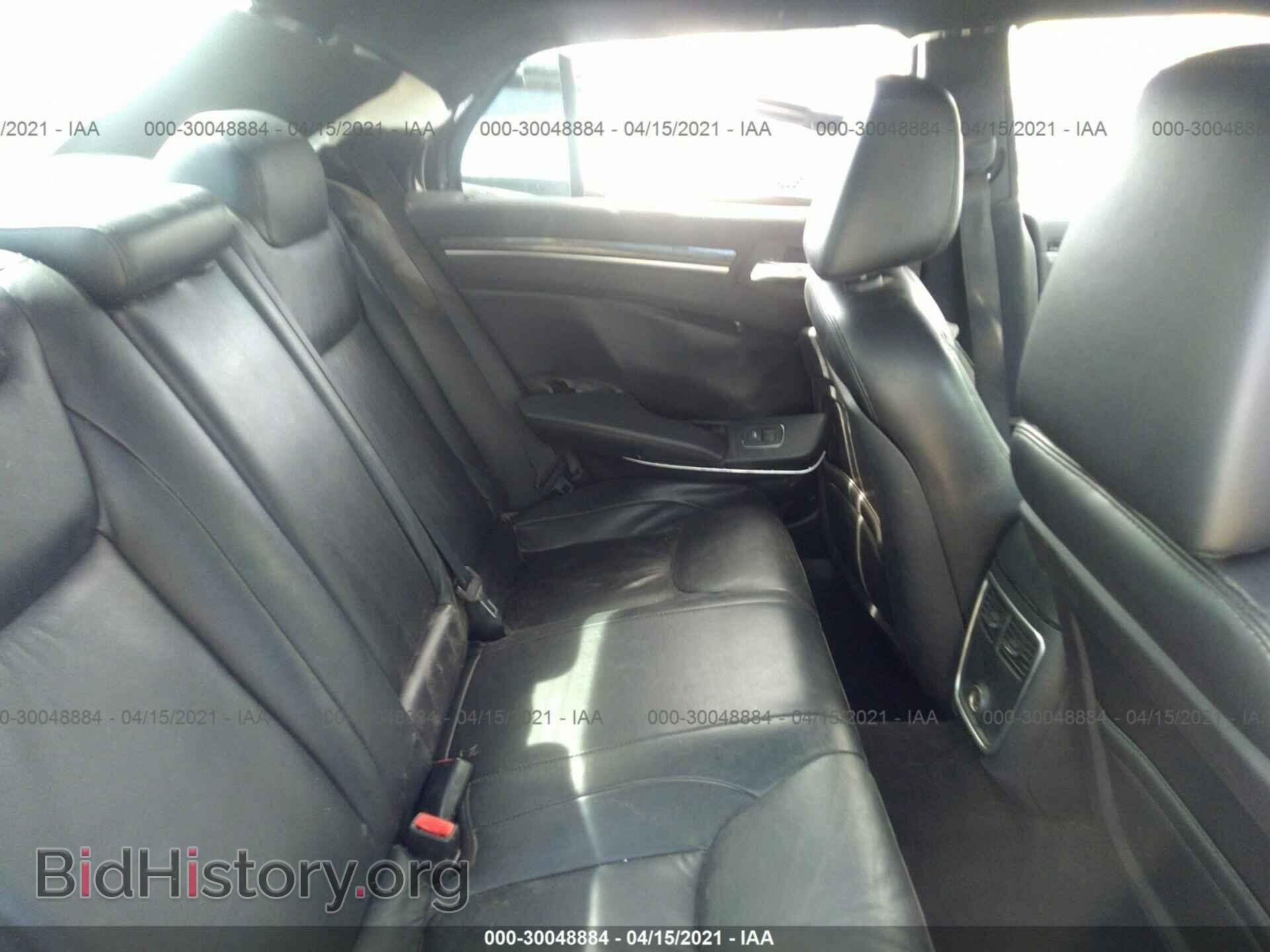 2011 CHRYSLER 300 - VIN: 2C3CA5CG7BH579751 - Фото 8