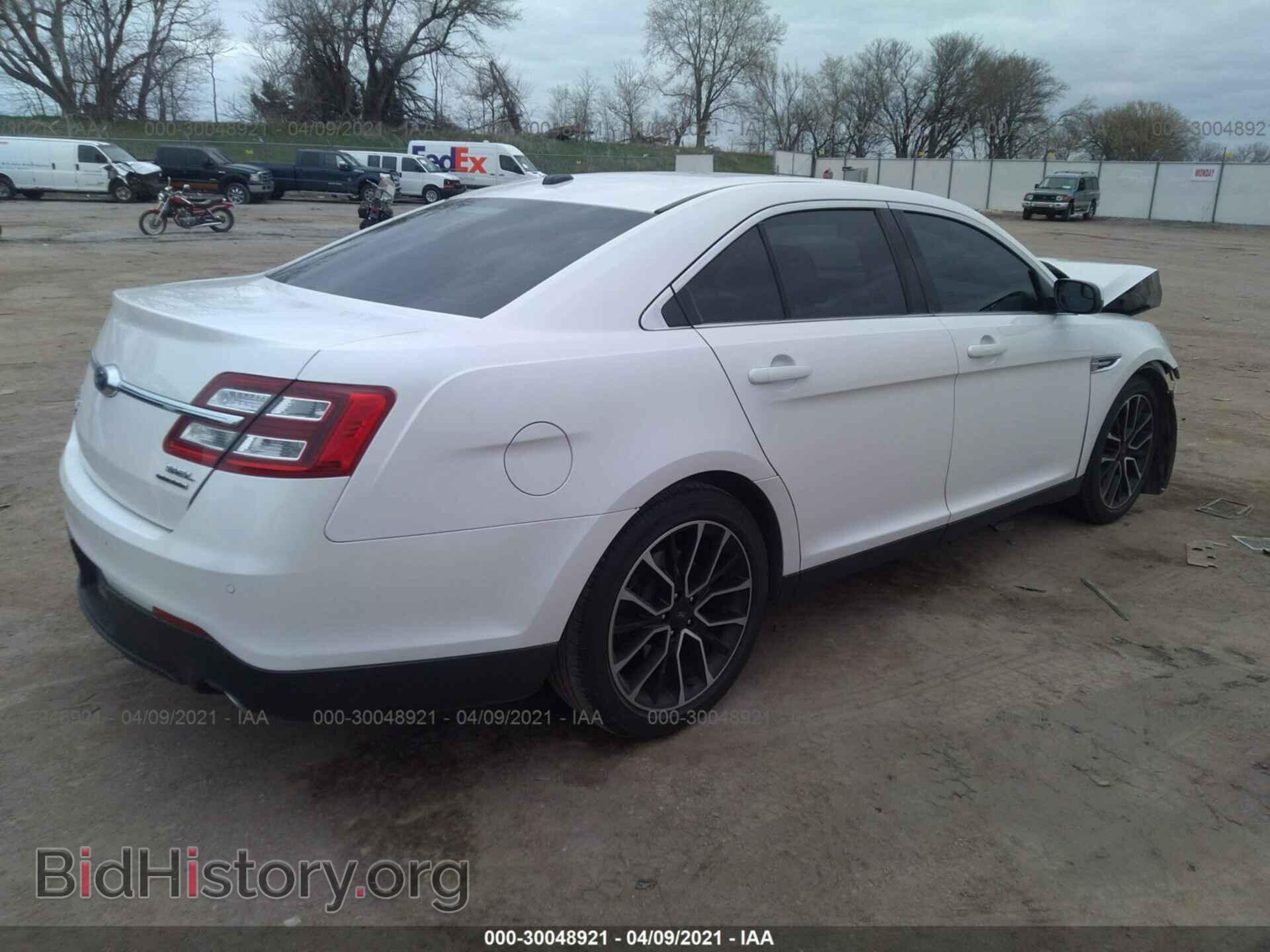 2018 FORD TAURUS - VIN: 1FAHP2E84JG111948 - Photo 4