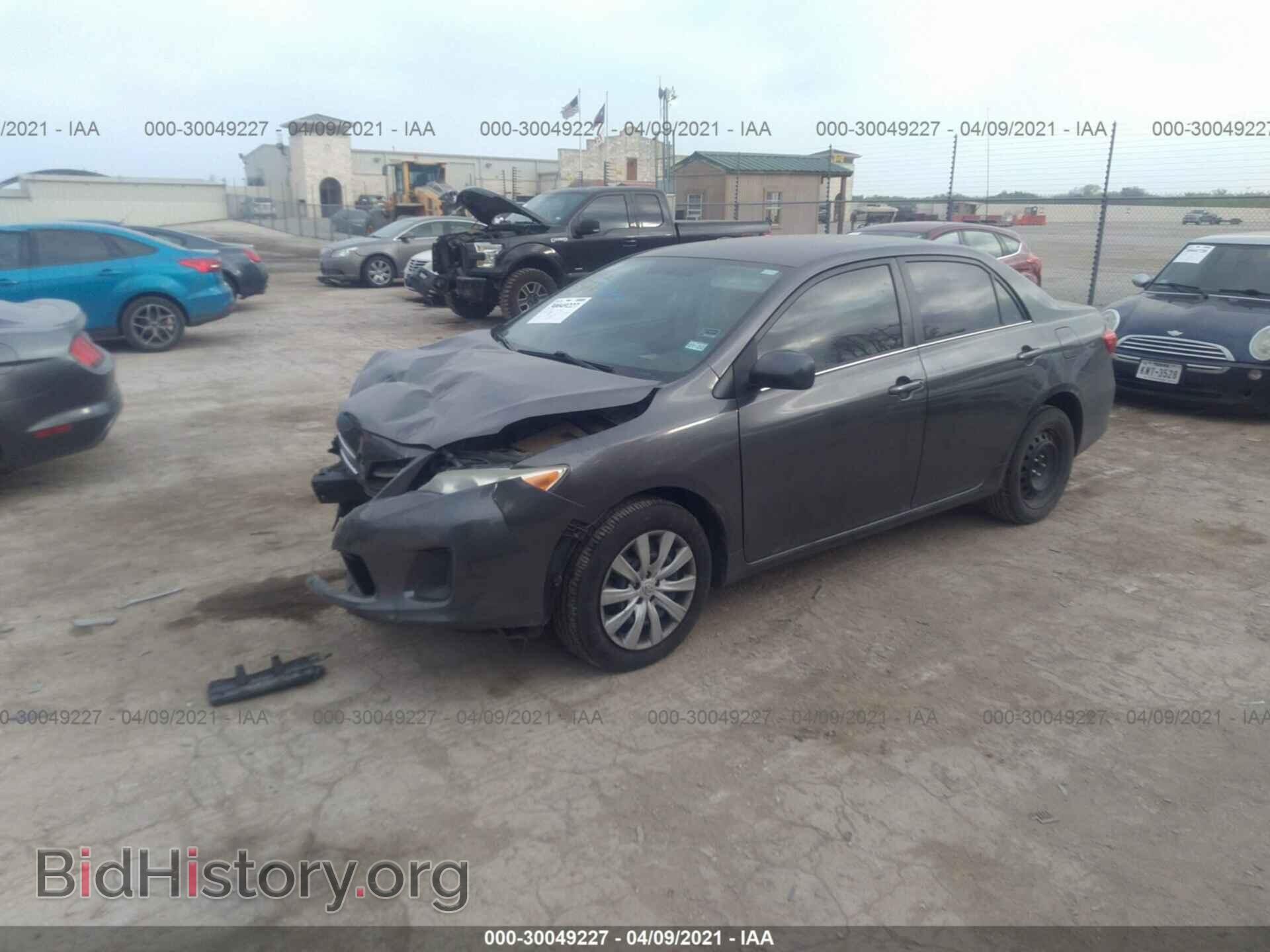 2013 TOYOTA COROLLA - VIN: 5YFBU4EEXDP137449 - Фото 2