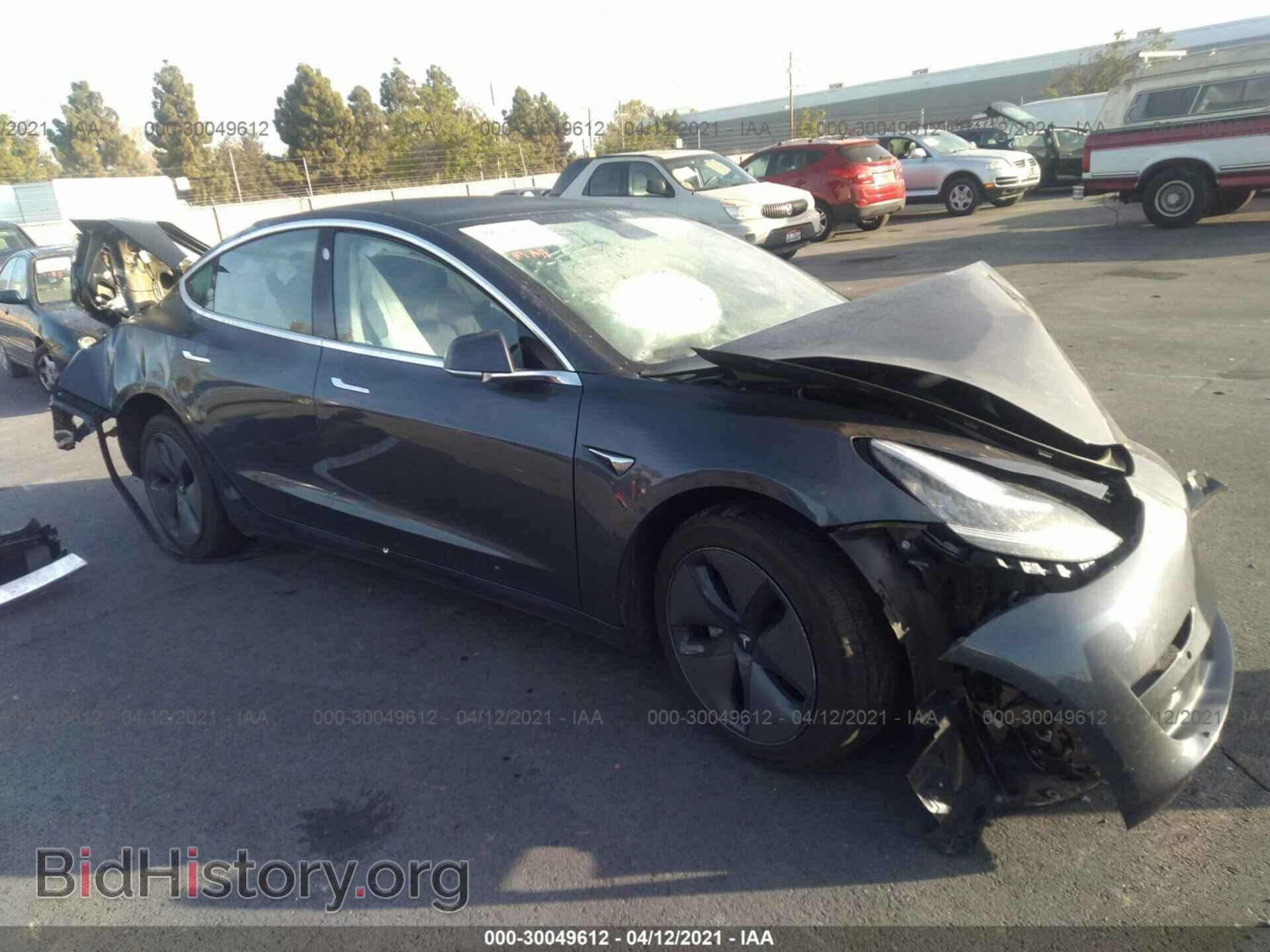 Photo 5YJ3E1EBXKF492894 - TESLA MODEL 3 2019