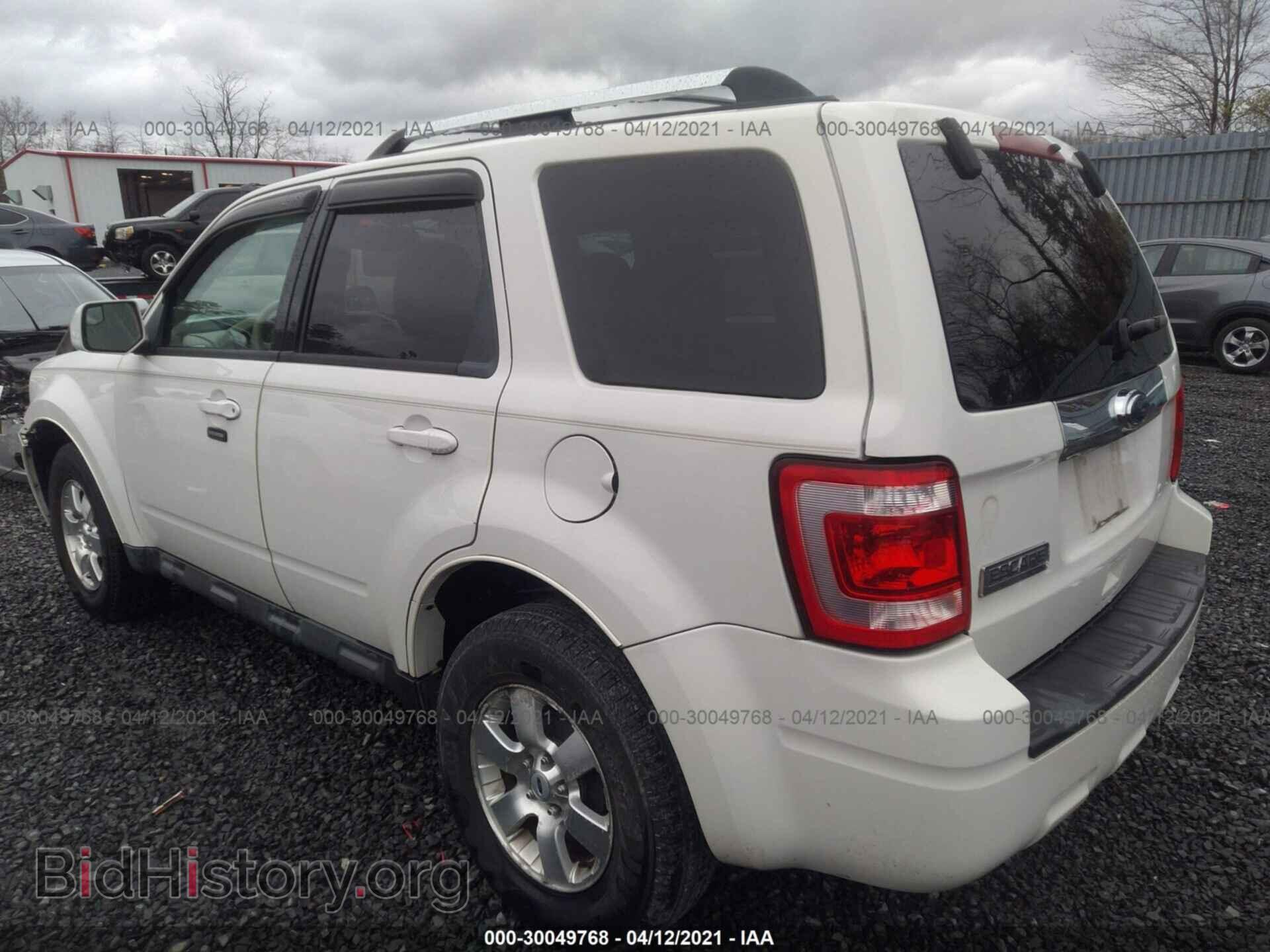 2010 FORD ESCAPE - VIN: 1FMCU0E73AKA63408 - Фото 3