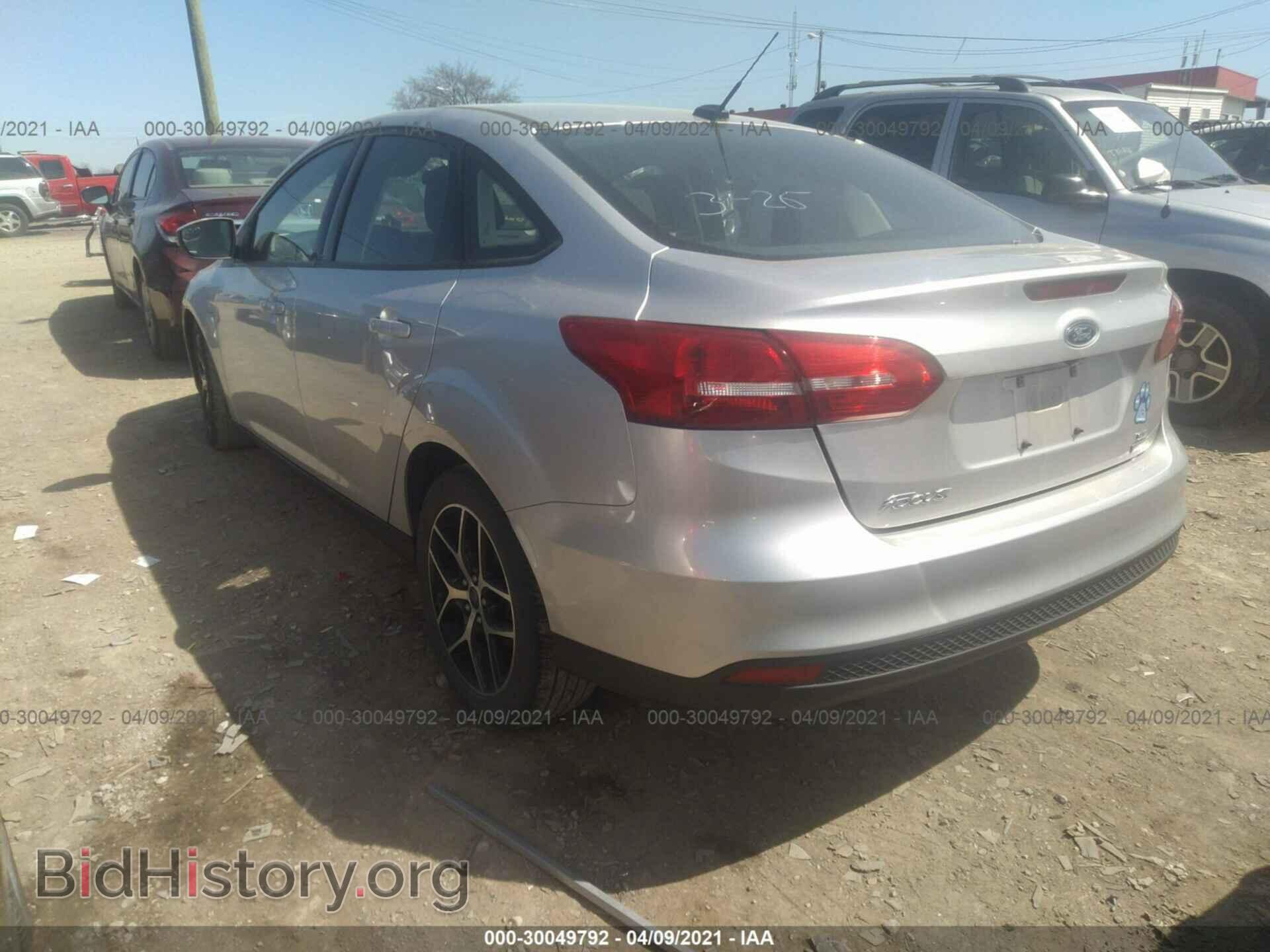 2017 FORD FOCUS - VIN: 1FADP3FE4HL292365 - Фото 3