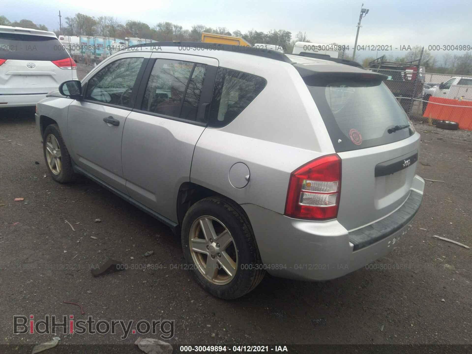 2007 JEEP COMPASS - VIN: 1J8FT47W87D363063 - Фото 3