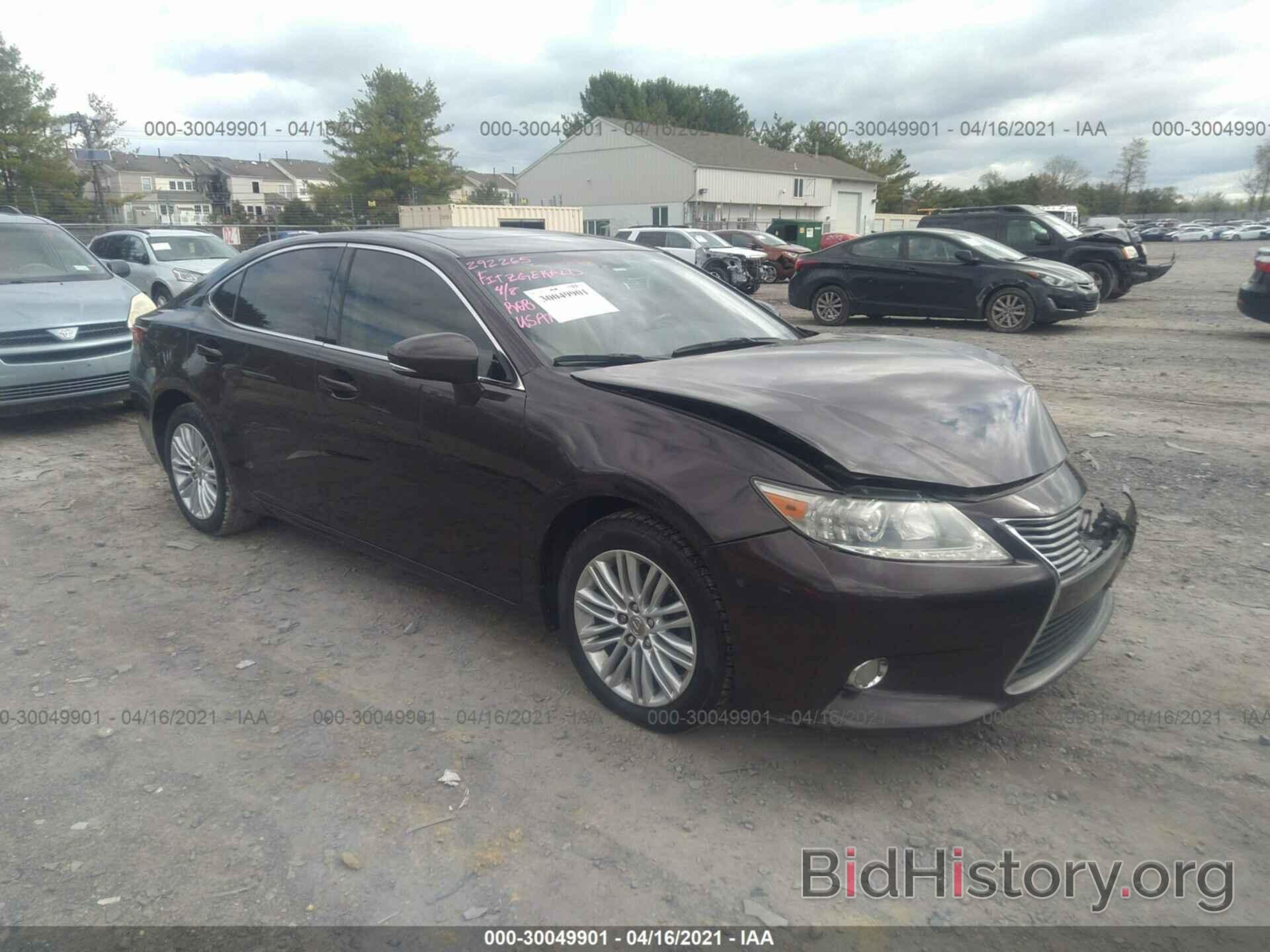 Photo JTHBK1GG4D2062358 - LEXUS ES 350 2013