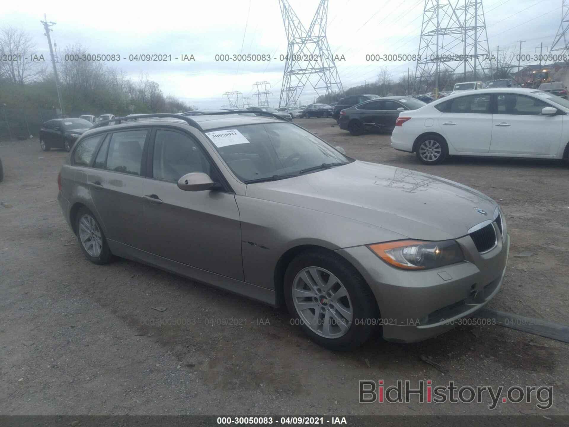 Photo WBAVT73537FZ36745 - BMW 3 SERIES 2007