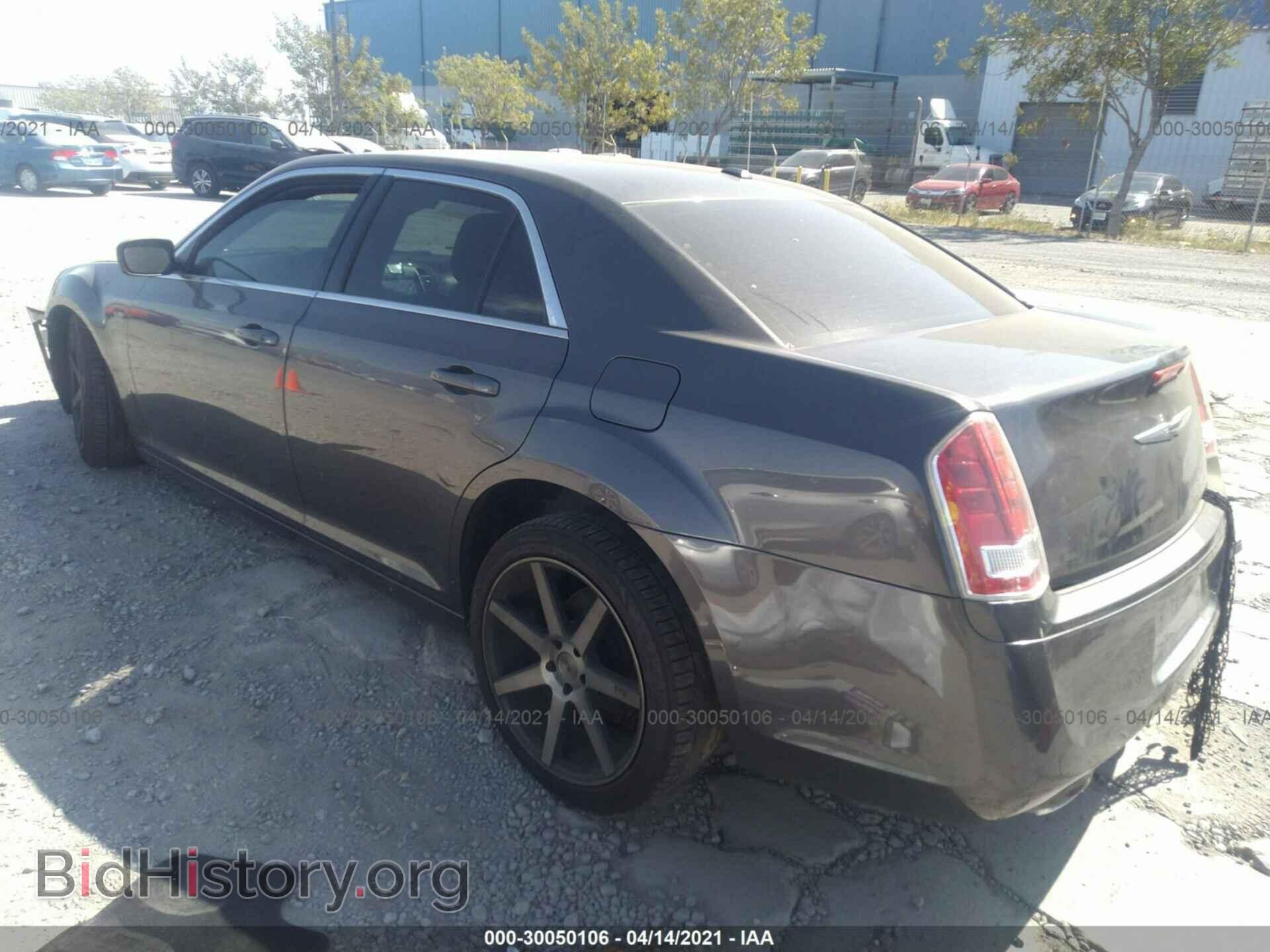 2014 CHRYSLER 300 - VIN: 2C3CCABG3EH189996 - Фото 3