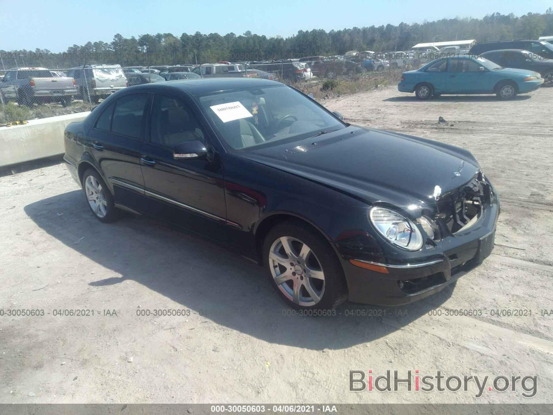 Photo WDBUF56X07B038357 - MERCEDES-BENZ E-CLASS 2007