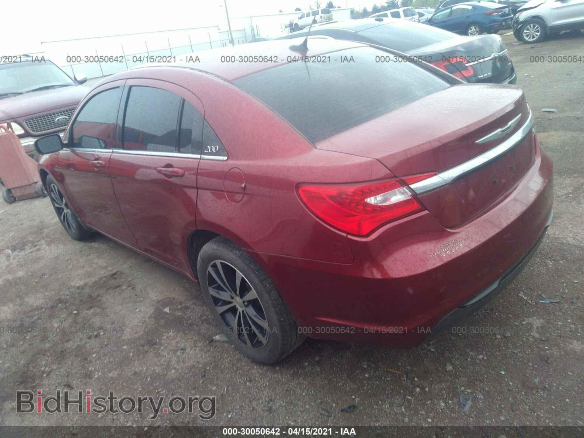 2013 CHRYSLER 200 - VIN: 1C3CCBBB2DN738930 - Photo 3