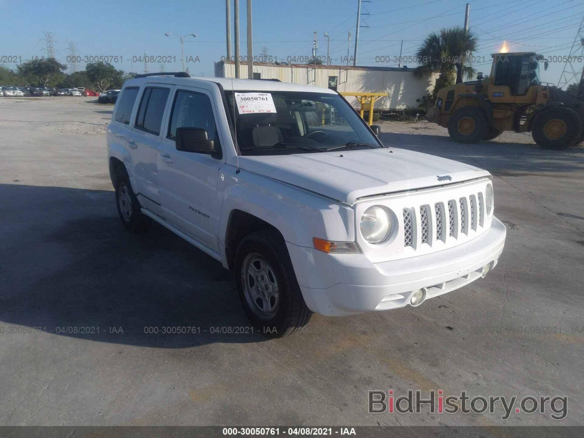 Photo 1C4NJRBB2CD576787 - JEEP PATRIOT 2012