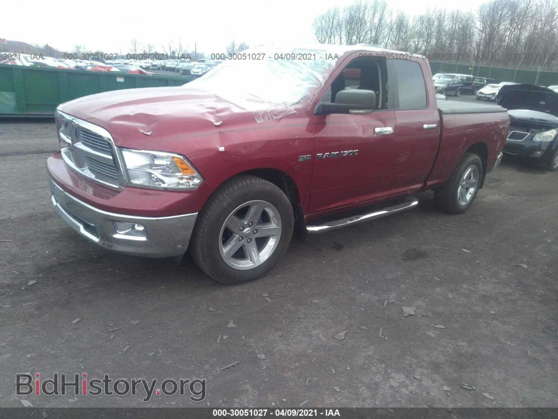 2011 RAM 1500 - VIN: 1D7RB1GT5BS579765 - Фото 2