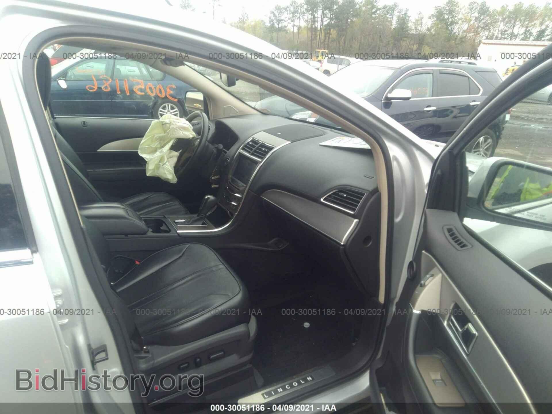 2011 LINCOLN MKX - VIN: 2LMDJ8JK6BBJ03227 - Фото 5