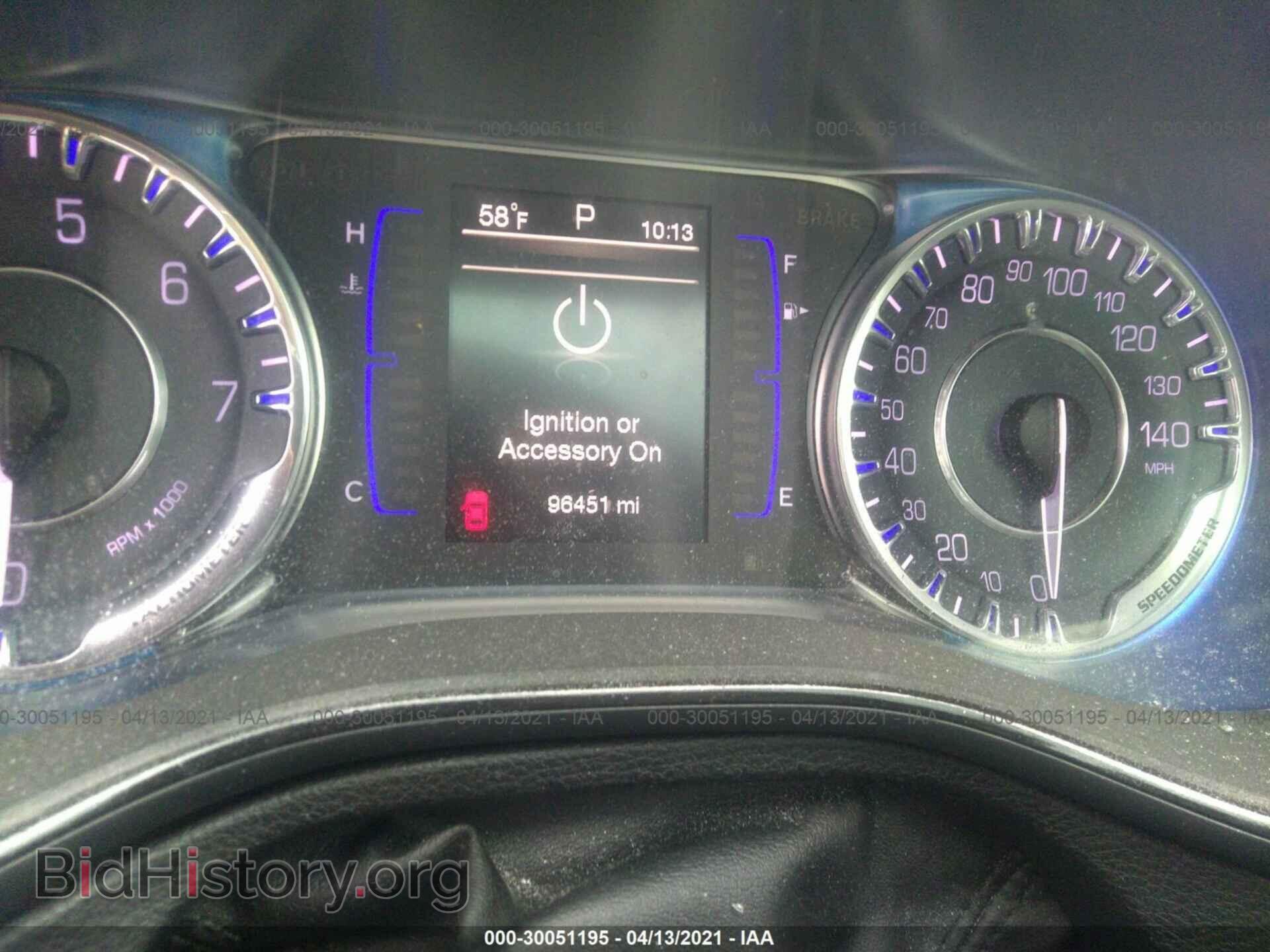 2016 CHRYSLER 200 - VIN: 1C3CCCAB3GN144715 - Фото 7