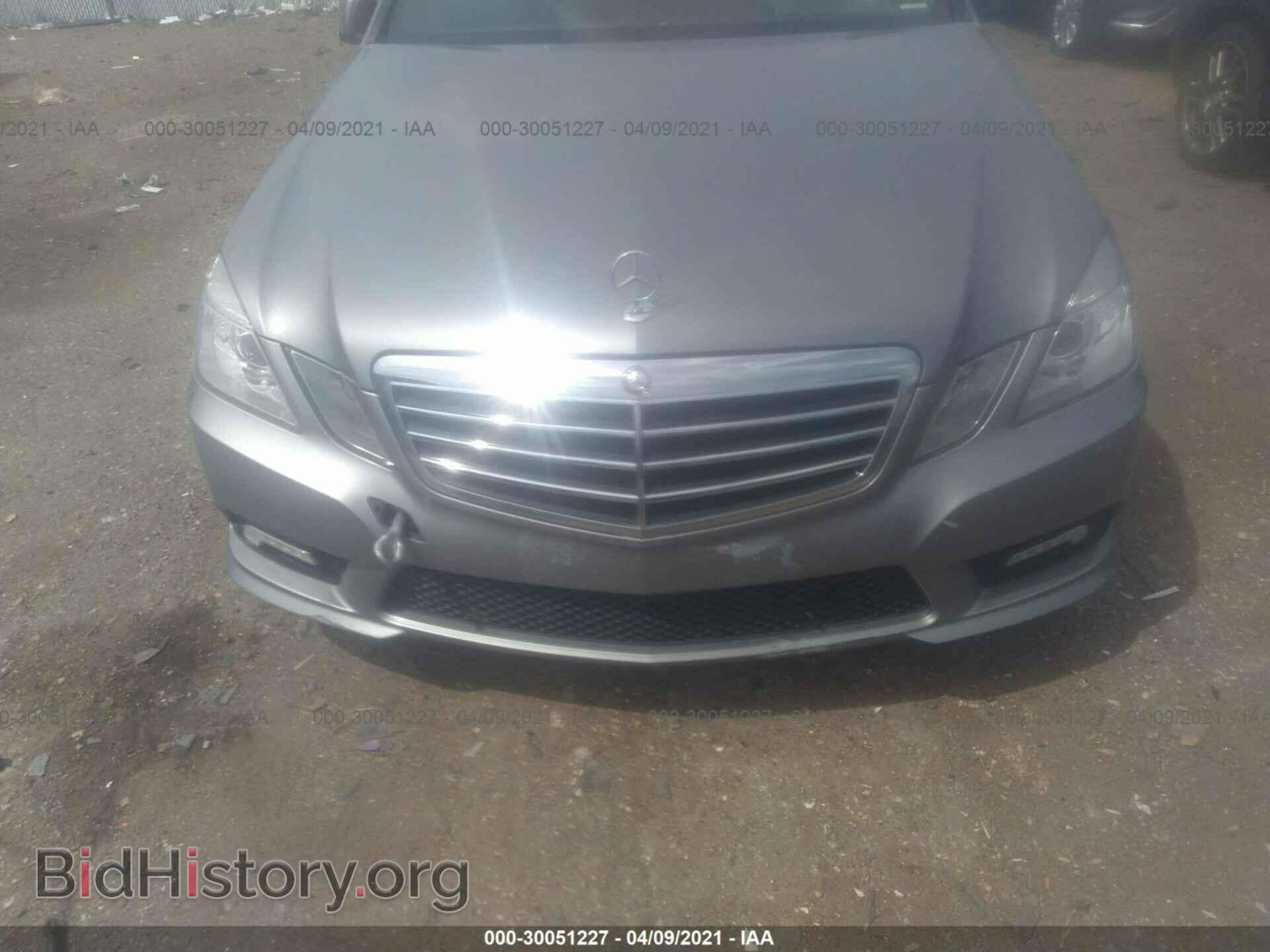 2011 MERCEDES-BENZ E-CLASS - VIN: WDDHF8HB9BA306557 - Фото 6