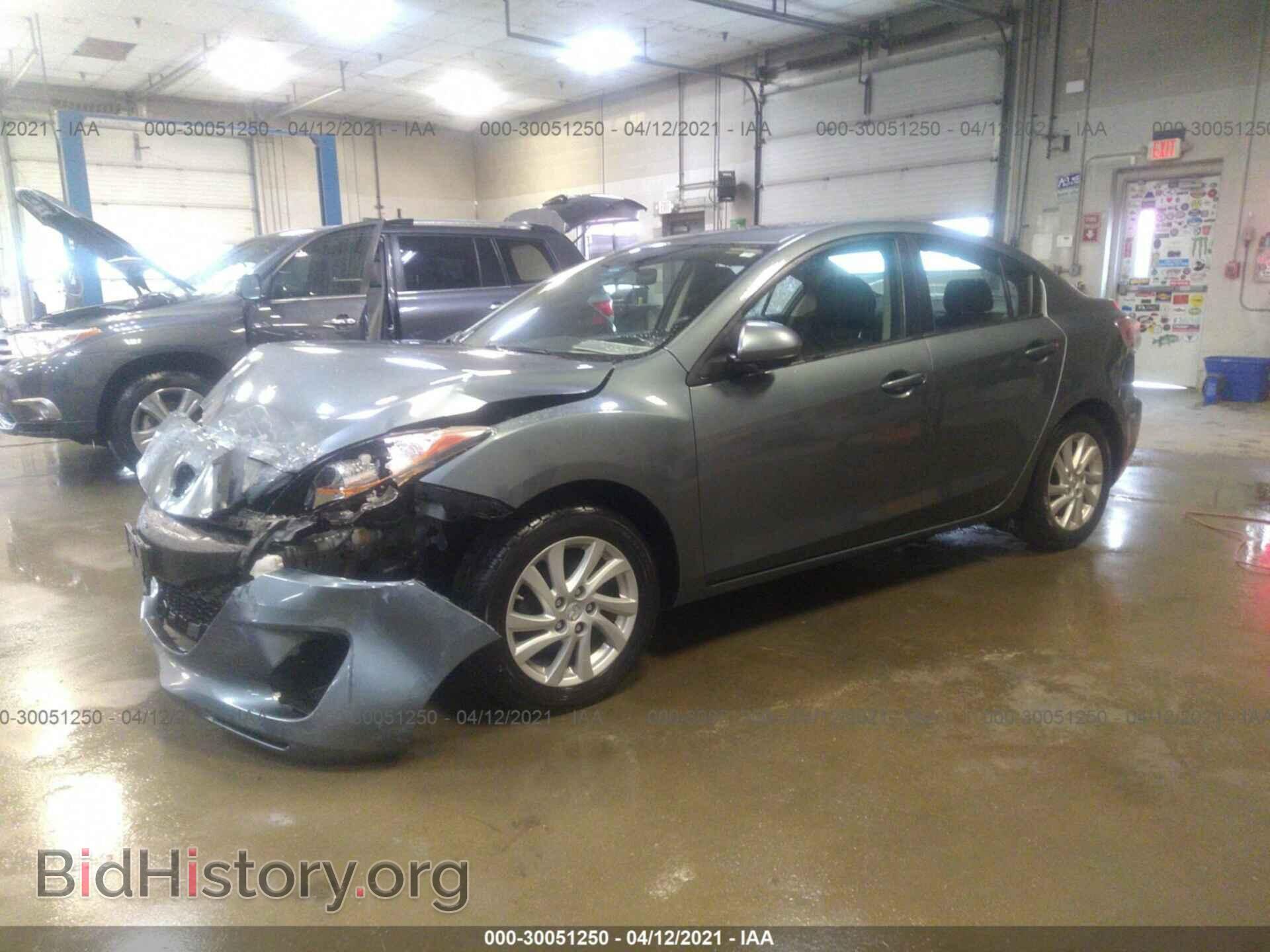 2012 MAZDA MAZDA3 - VIN: JM1BL1V80C1614887 - Фото 2