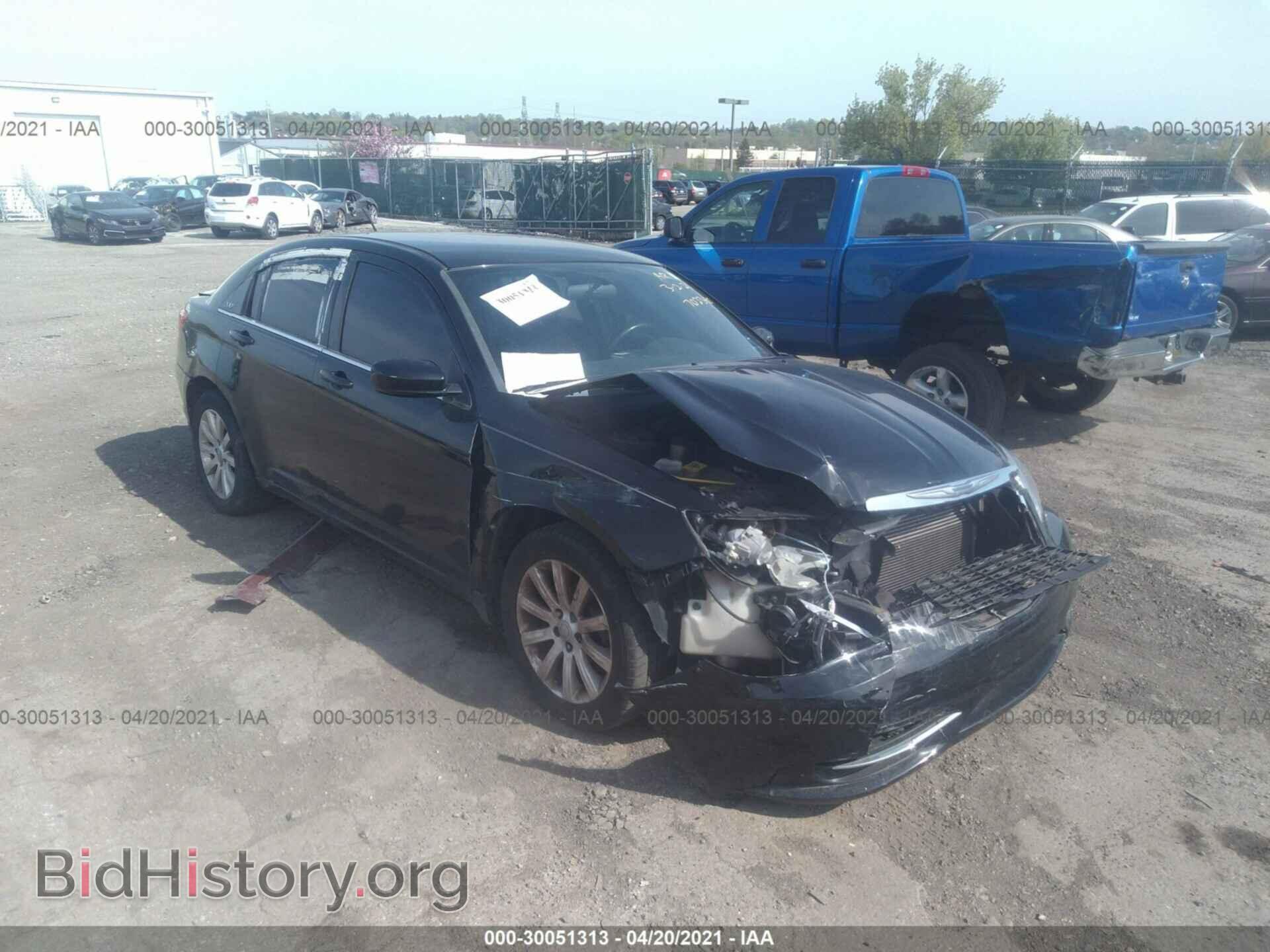Photo 1C3CCBBBXDN702340 - CHRYSLER 200 2013