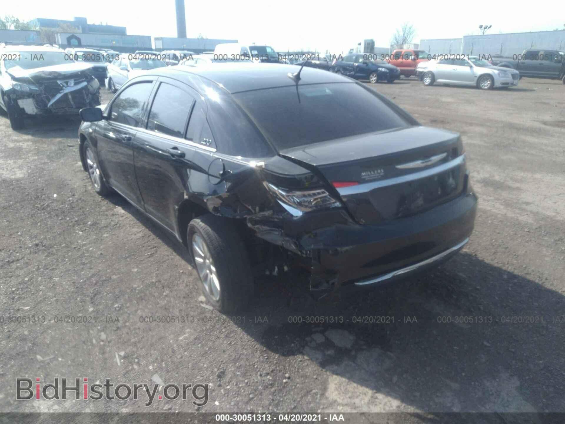2013 CHRYSLER 200 - VIN: 1C3CCBBBXDN702340 - Фото 3