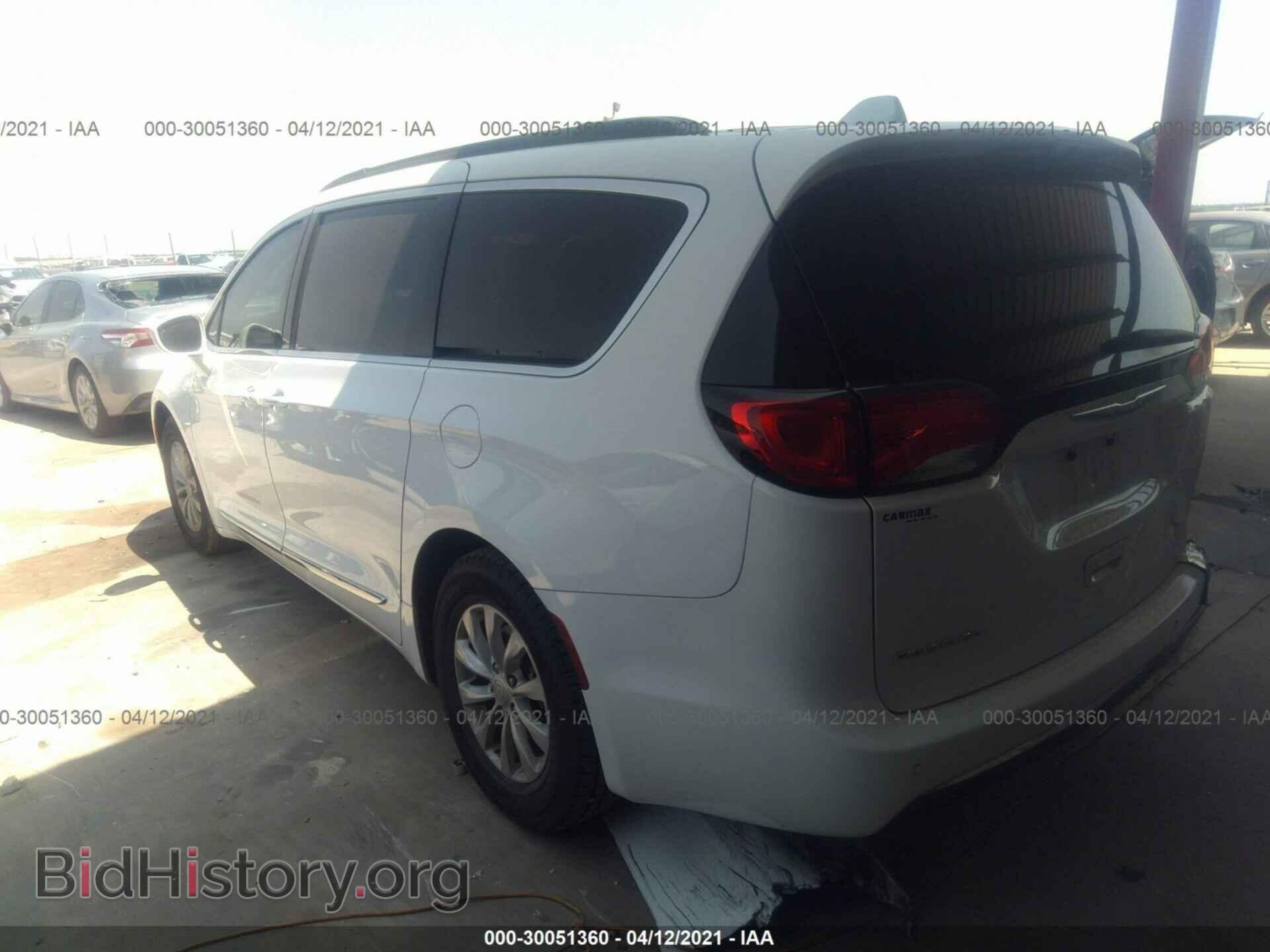 2017 CHRYSLER PACIFICA - VIN: 2C4RC1BG5HR524843 - Фото 3