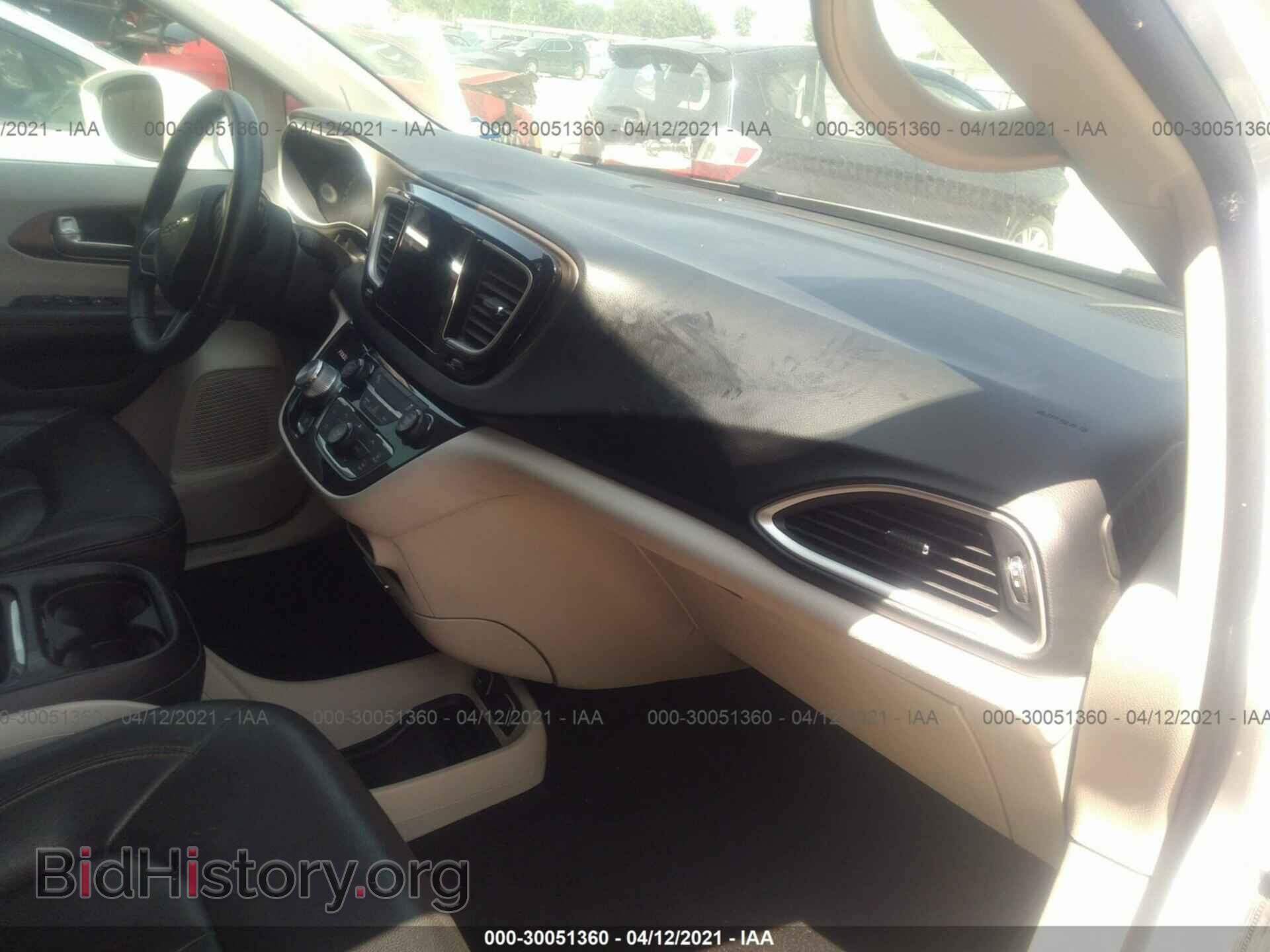 2017 CHRYSLER PACIFICA - VIN: 2C4RC1BG5HR524843 - Фото 5