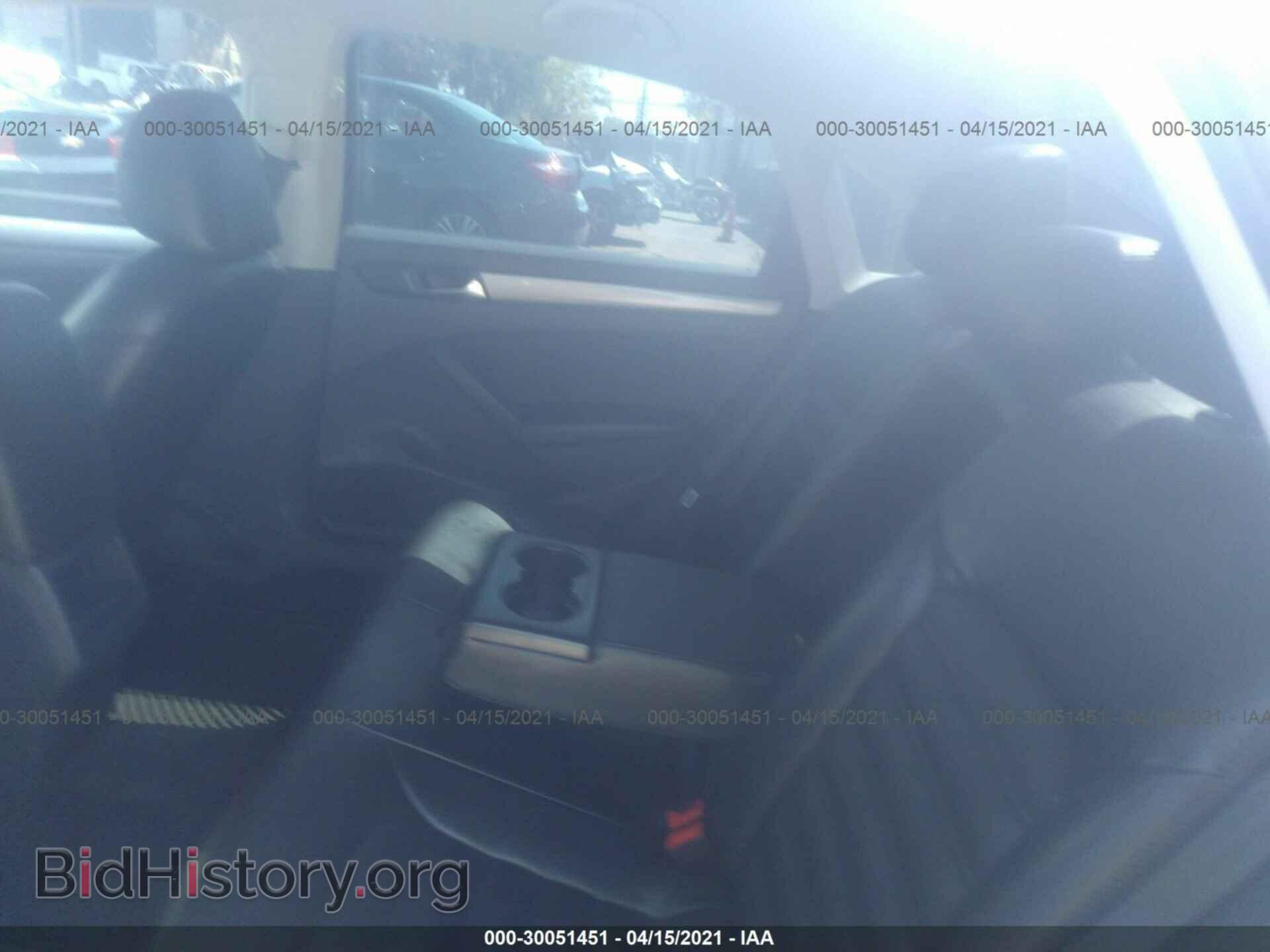 2012 VOLKSWAGEN PASSAT - VIN: 1VWAP7A32CC072206 - Фото 8