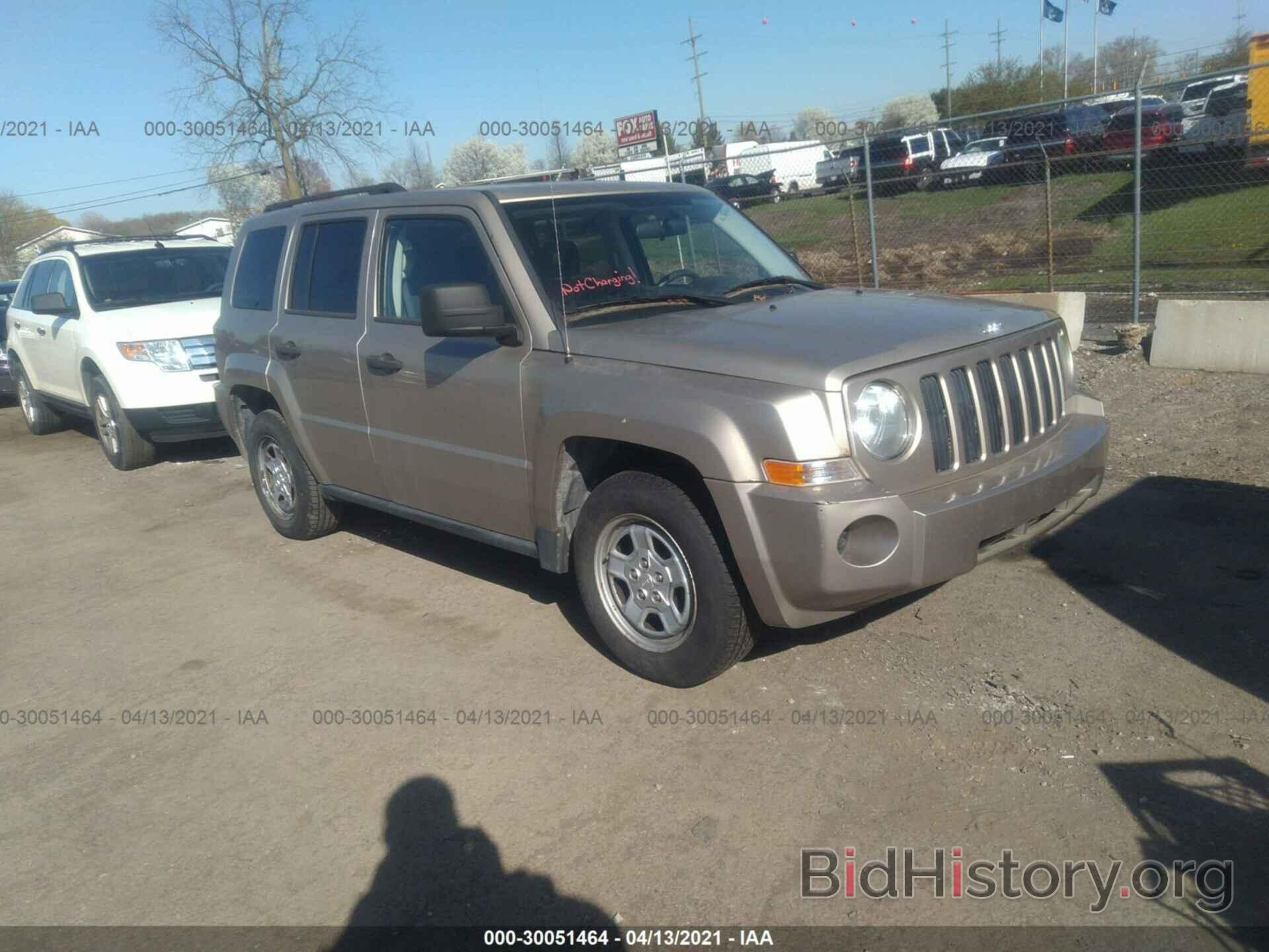 Photo 1J4FT28B09D146918 - JEEP PATRIOT 2009