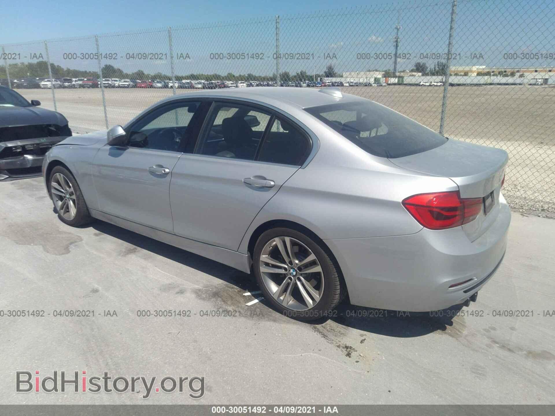 2018 BMW 3 SERIES - VIN: WBA8B9C55JEE81084 - Фото 3