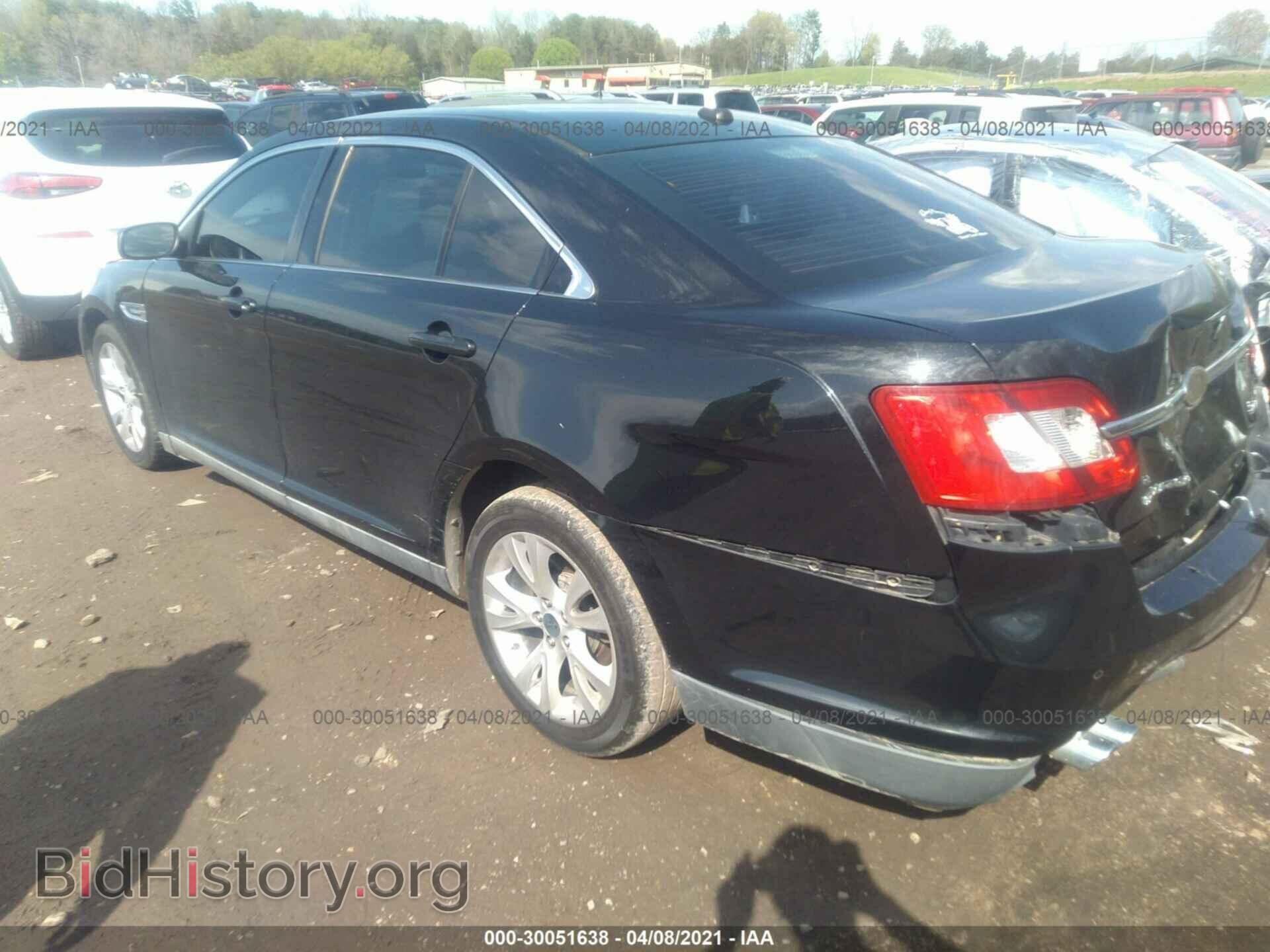 2011 FORD TAURUS - VIN: 1FAHP2EW8BG123214 - Фото 3