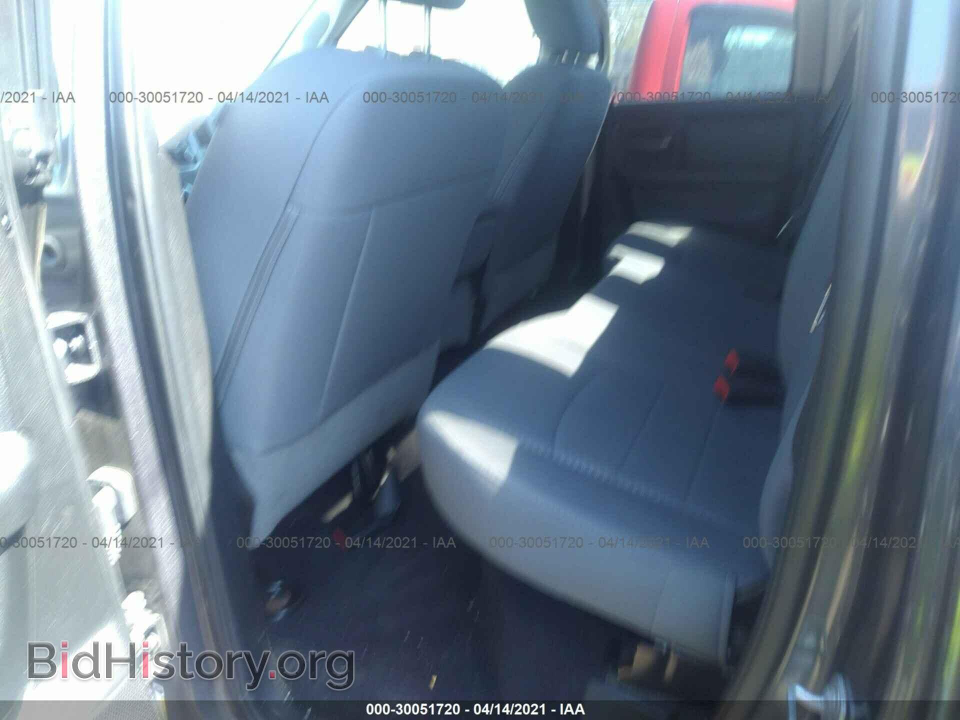 2017 RAM 1500 - VIN: 1C6RR7FT6HS564850 - Photo 8