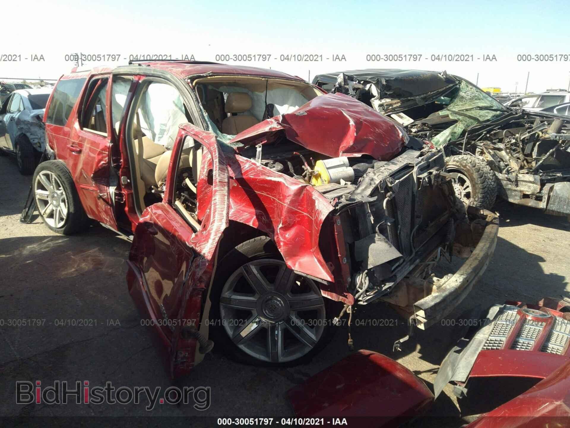 Photo 1GYS3CEF1DR205708 - CADILLAC ESCALADE 2013