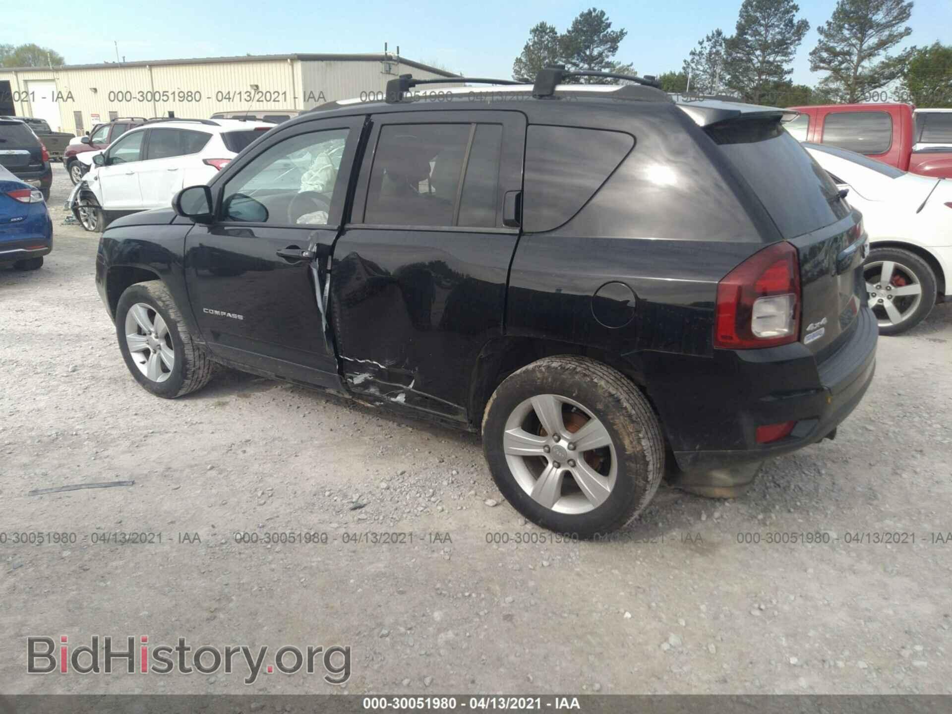 2016 JEEP COMPASS - VIN: 1C4NJDBBXGD571846 - Фото 3