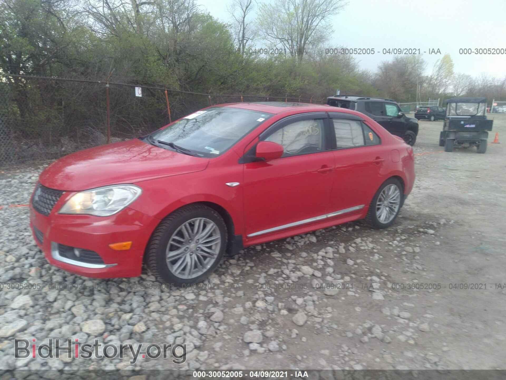 2012 SUZUKI KIZASHI - VIN: JS2RF9A86C6100593 - Photo 2