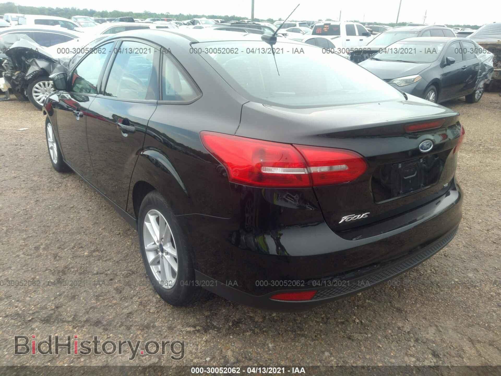 2017 FORD FOCUS - VIN: 1FADP3F21HL337669 - Фото 3