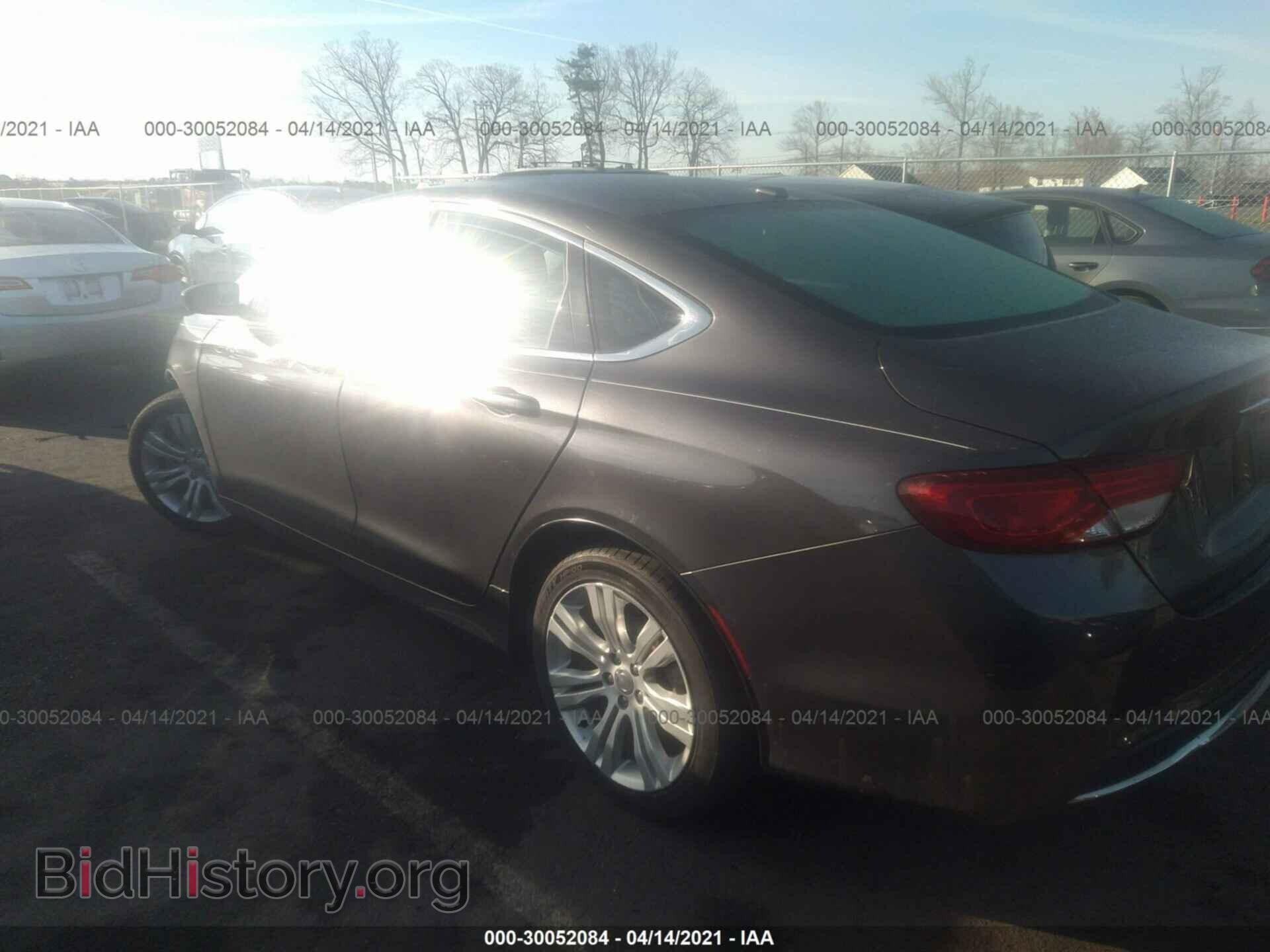 2015 CHRYSLER 200 - VIN: 1C3CCCAB0FN582445 - Фото 3