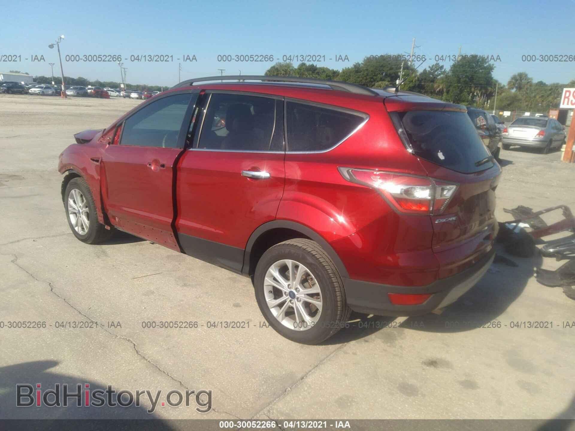 2017 FORD ESCAPE - VIN: 1FMCU0G95HUA25501 - Фото 3
