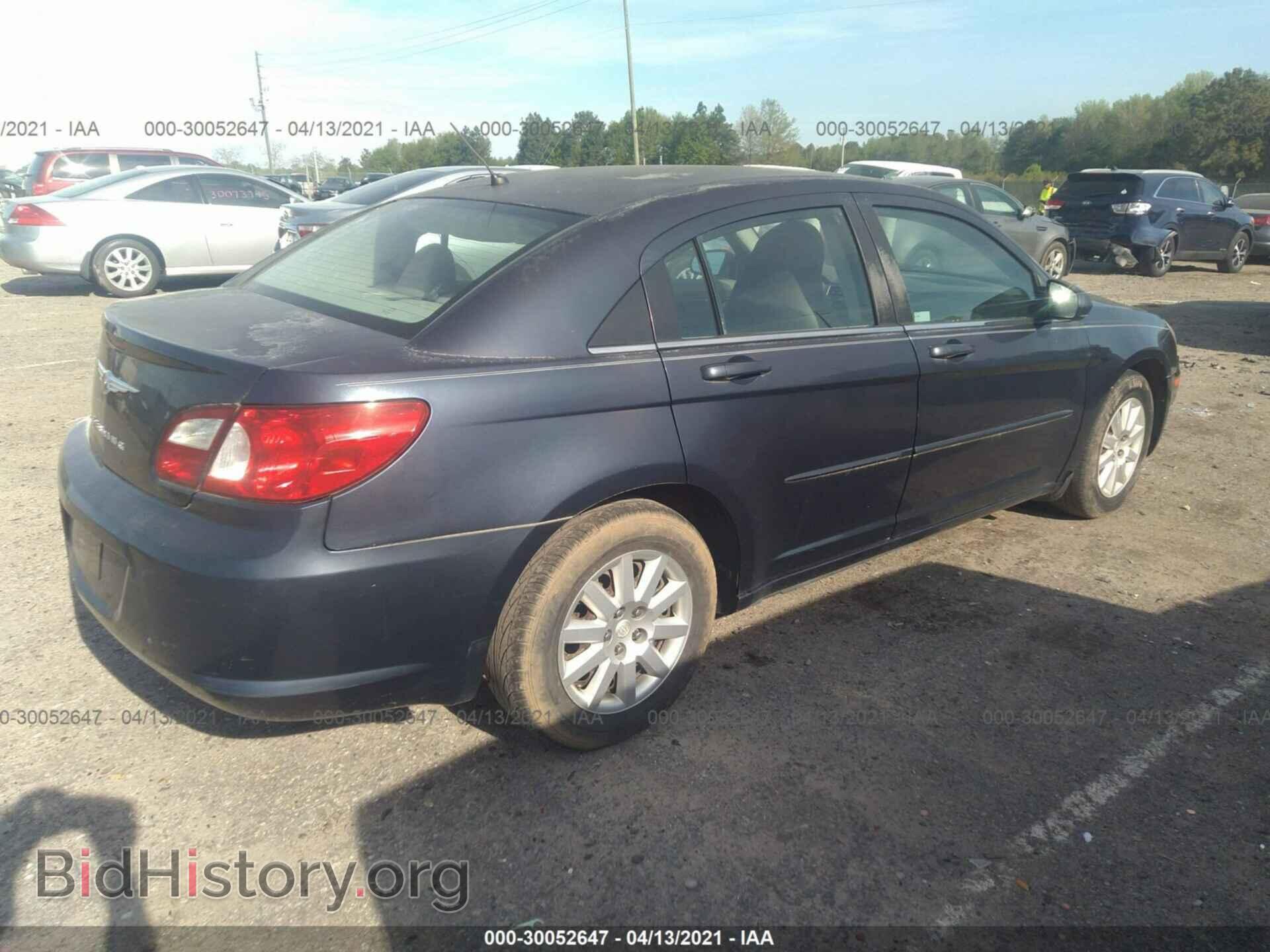 2007 CHRYSLER SEBRING SDN - VIN: 1C3LC46K57N526064 - Photo 4