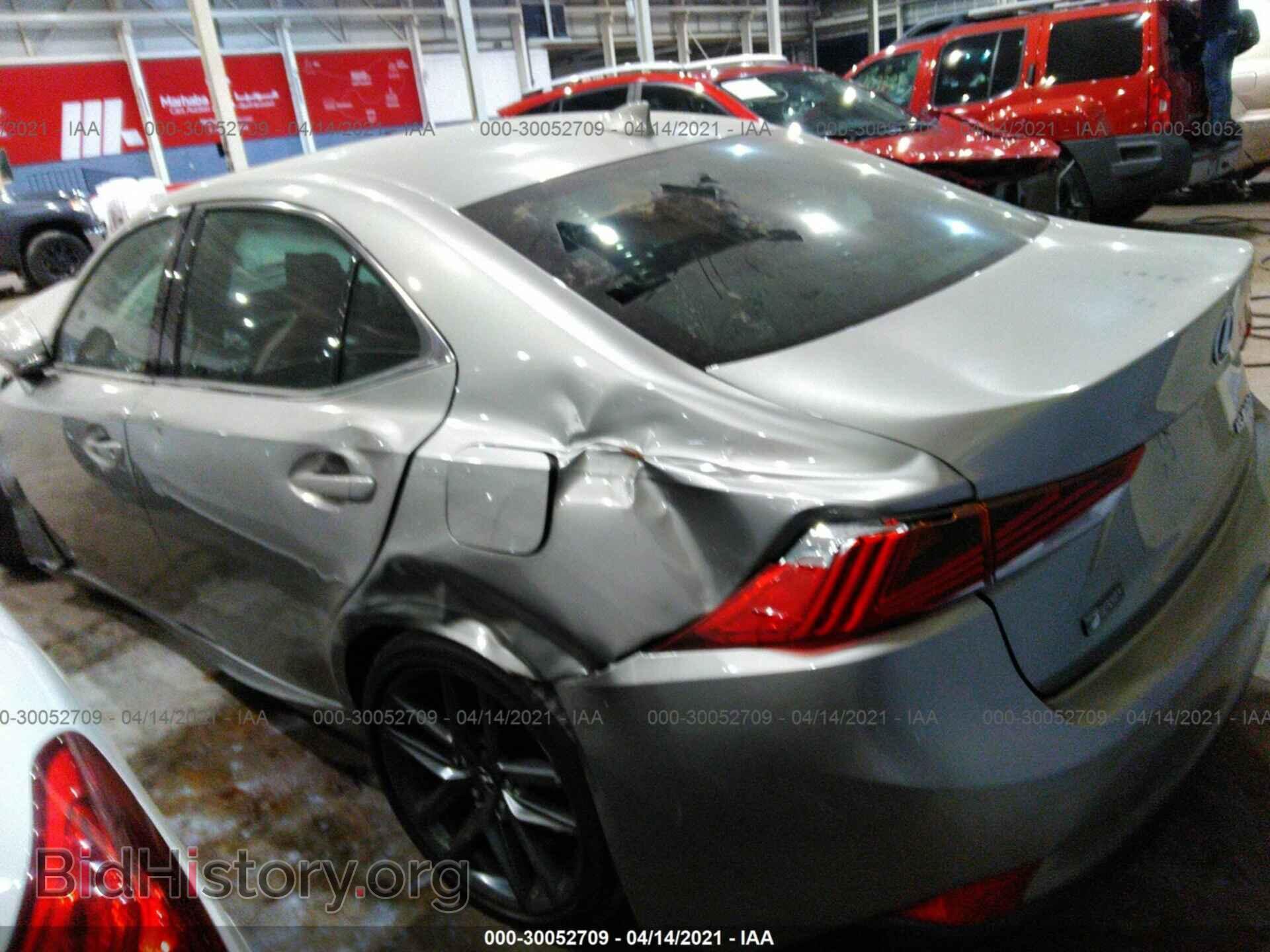 2017 LEXUS IS - VIN: JTHBA1D29H5058211 - Фото 3