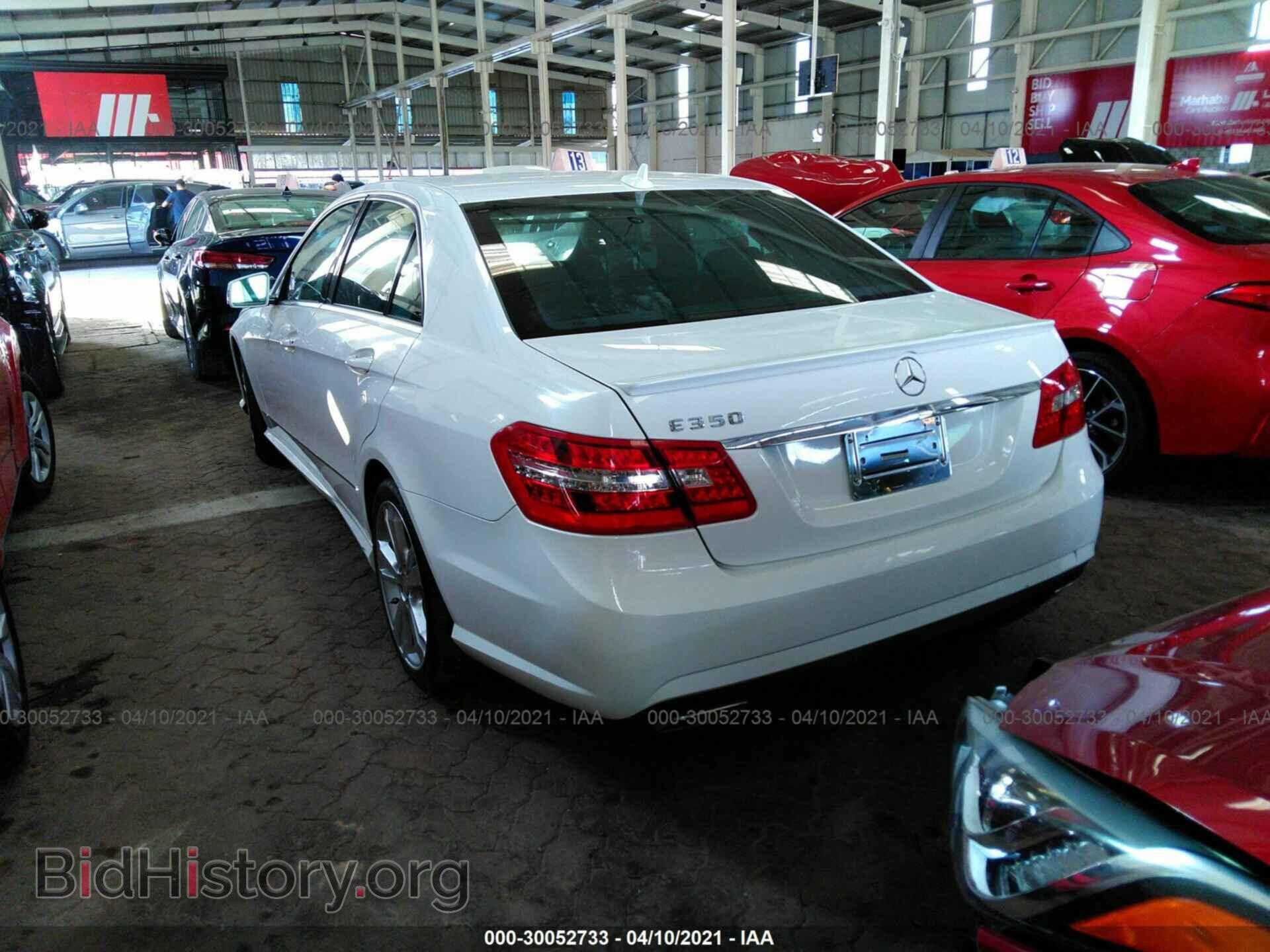 2013 MERCEDES-BENZ E-CLASS - VIN: WDDHF5KB6DA702455 - Фото 3