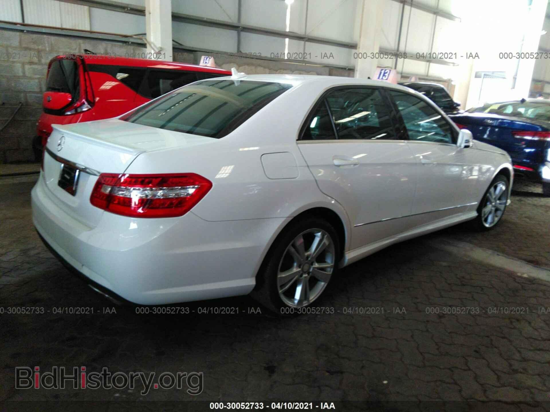 2013 MERCEDES-BENZ E-CLASS - VIN: WDDHF5KB6DA702455 - Фото 4
