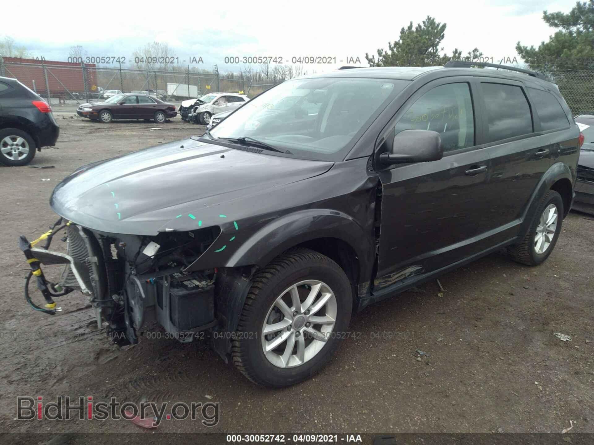2017 DODGE JOURNEY - VIN: 3C4PDDBG2HT592584 - Фото 2