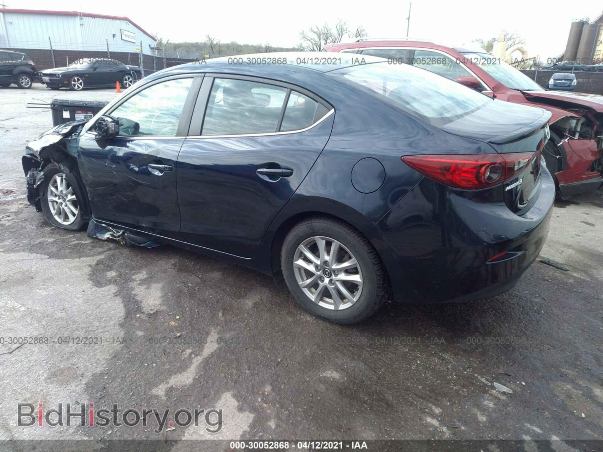 2014 MAZDA MAZDA3 - VIN: JM1BM1V79E1110202 - Фото 3