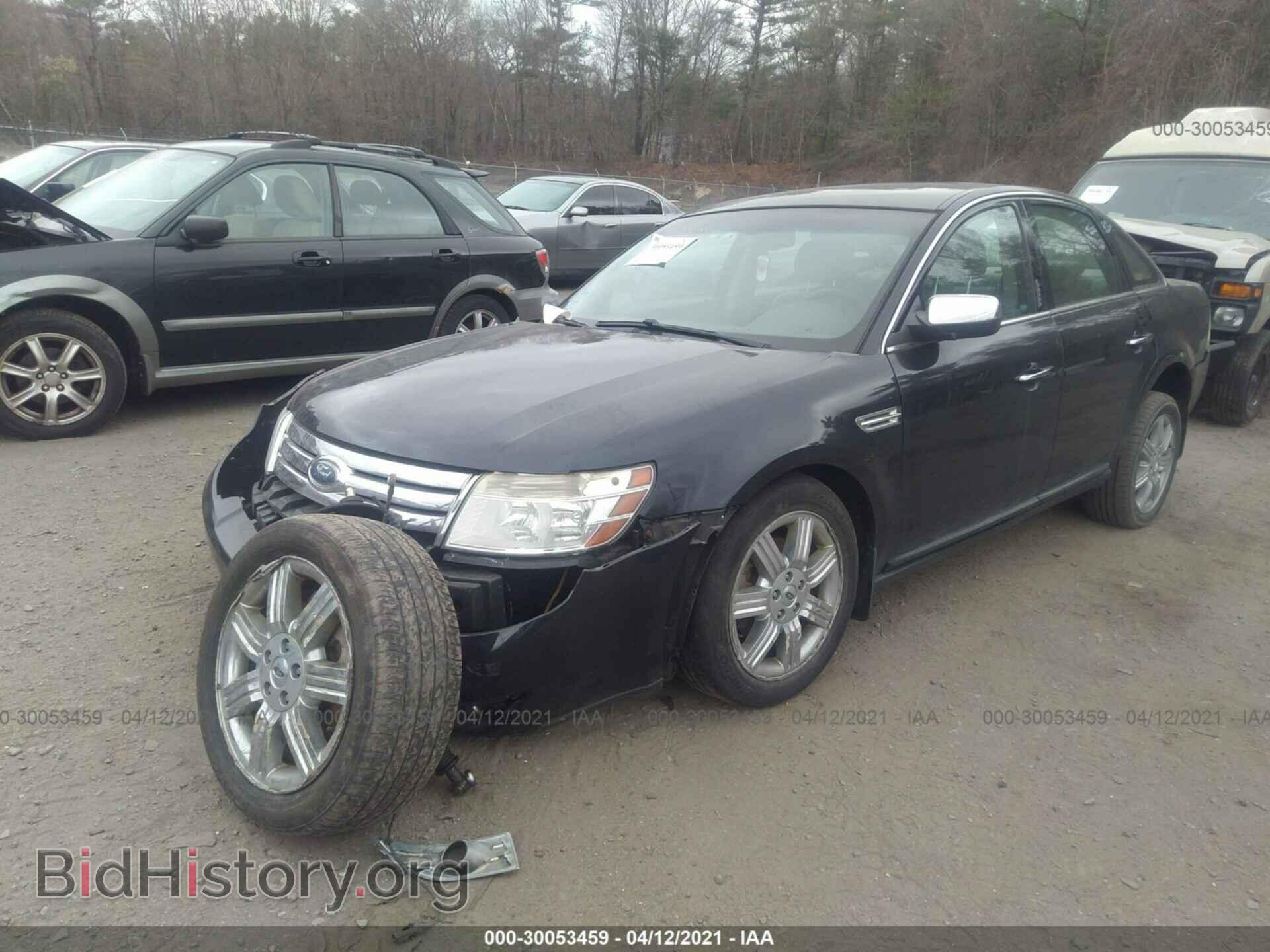 2008 FORD TAURUS - VIN: 1FAHP28W28G133077 - Фото 2
