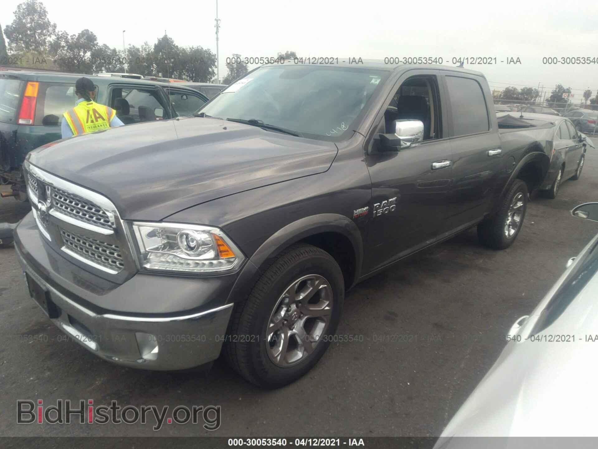 2018 RAM 1500 - VIN: 1C6RR7NT5JS224726 - Photo 2